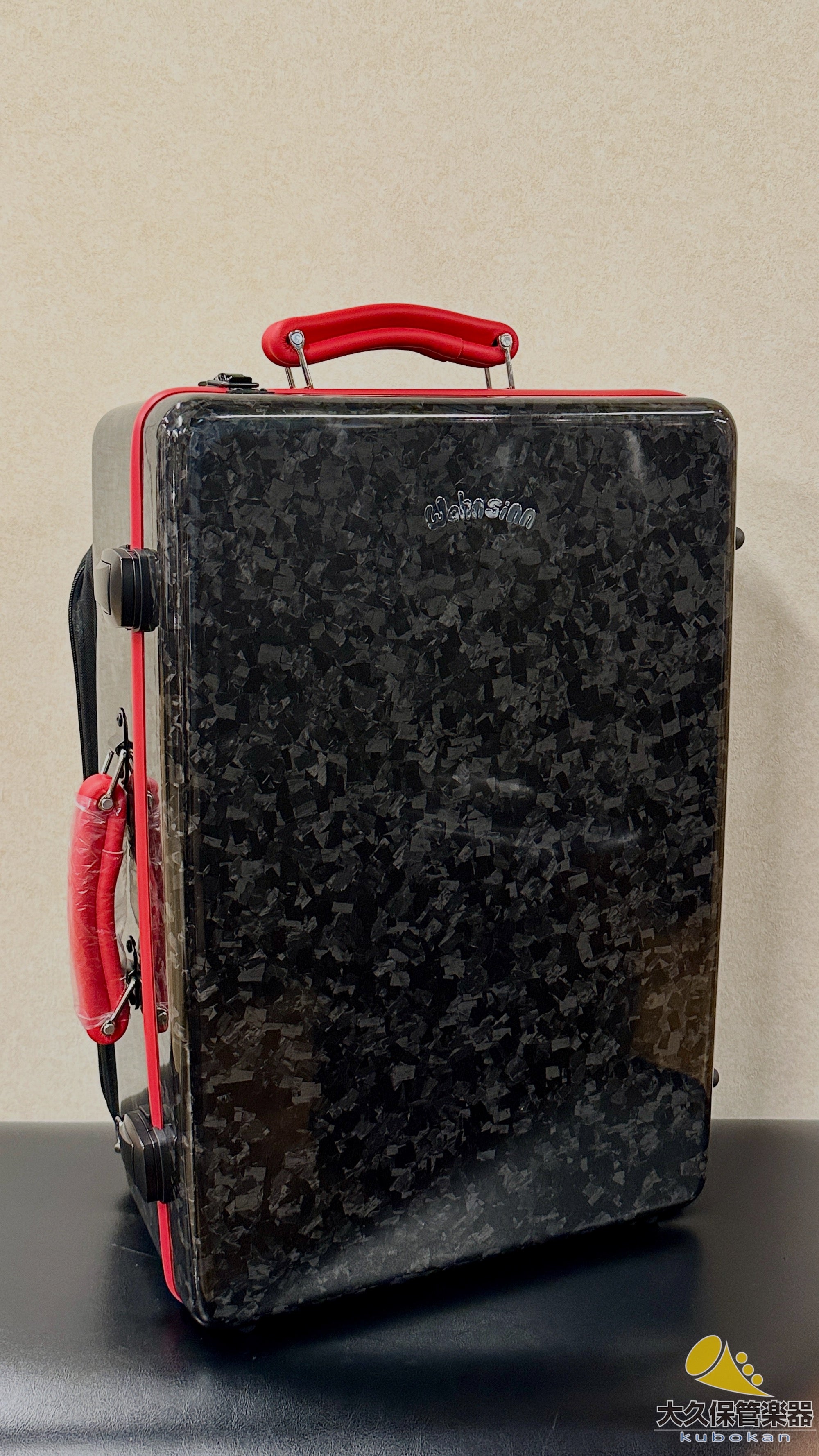 Wahnsinn Case【Trumpet Quad】3K Natural Carbon/Black