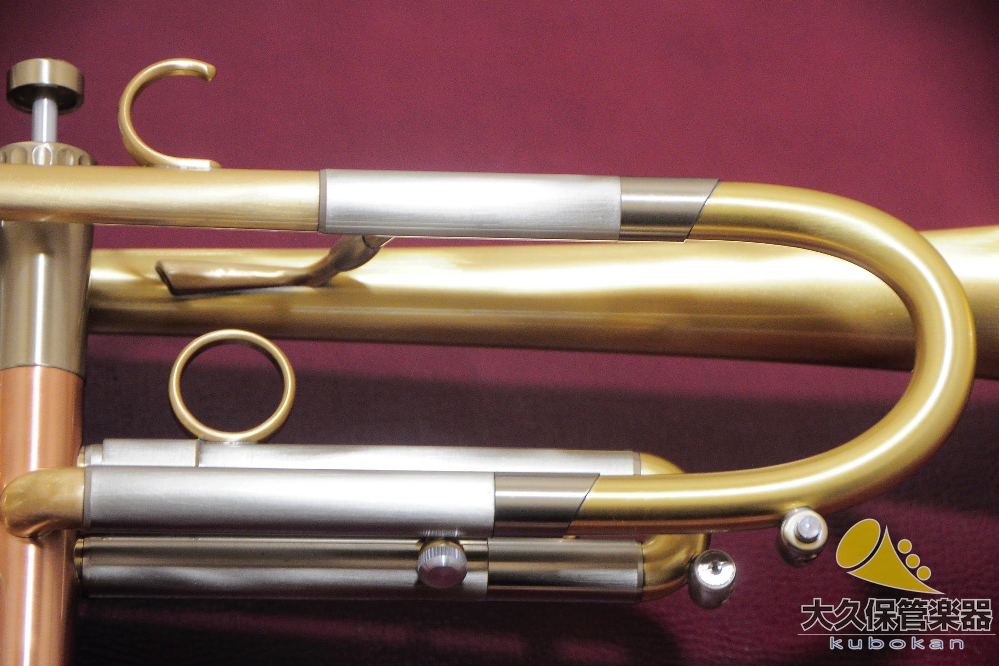 Lotus UNIVERSAL B♭trumpet