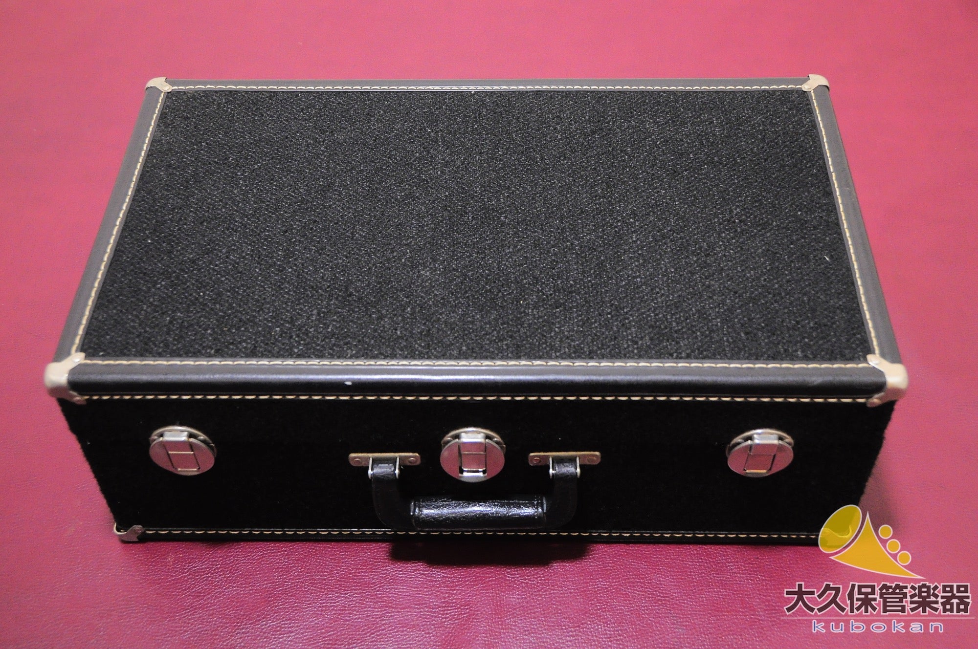 mwobhm バンドT ブルヘリア Hands-On Review - Hemel x Mathey-Tissot TypeXX Pilot's Chronograph