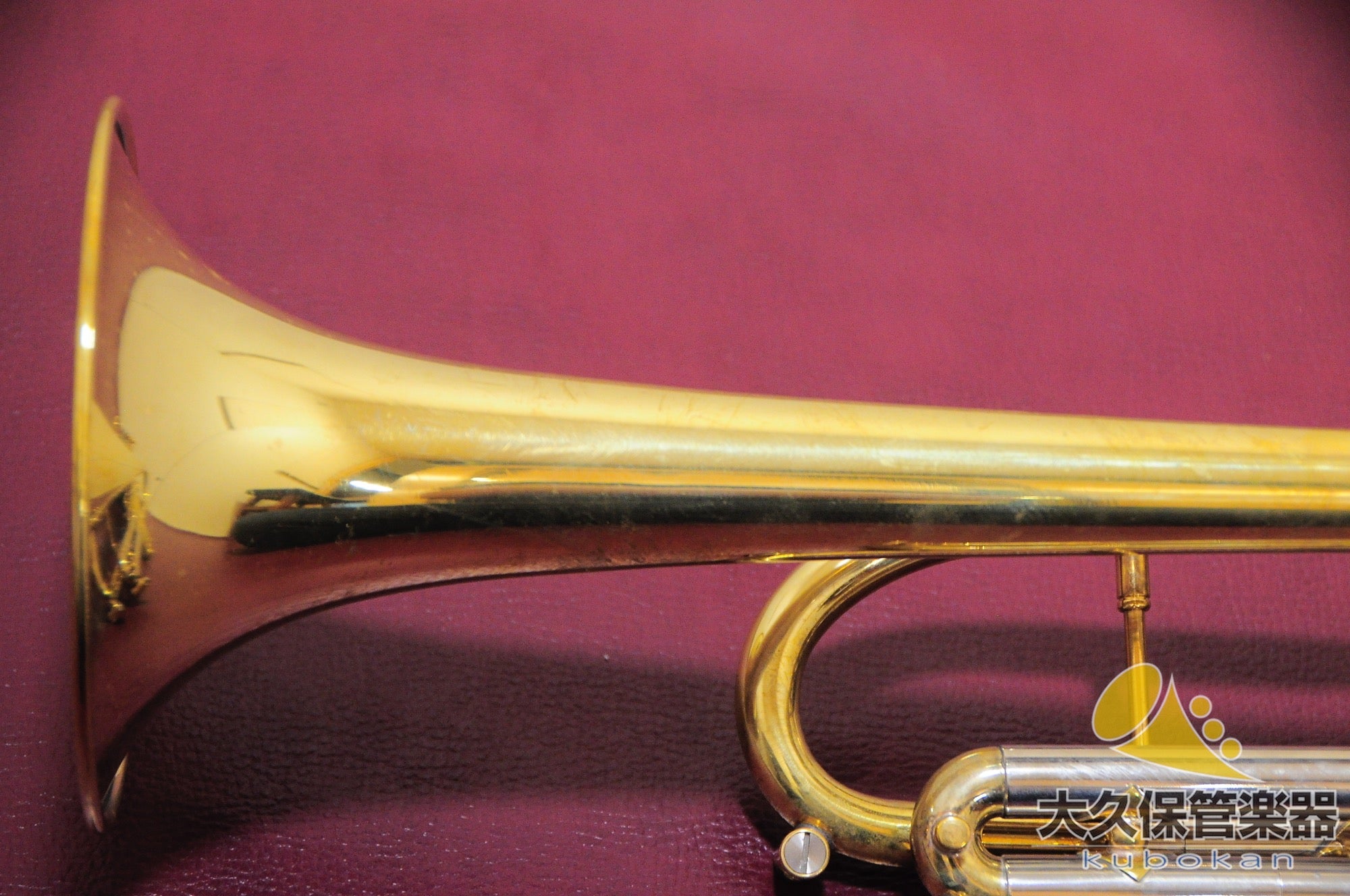 Trompeta de referencia en Si bemol Anillo para levantar los dedos