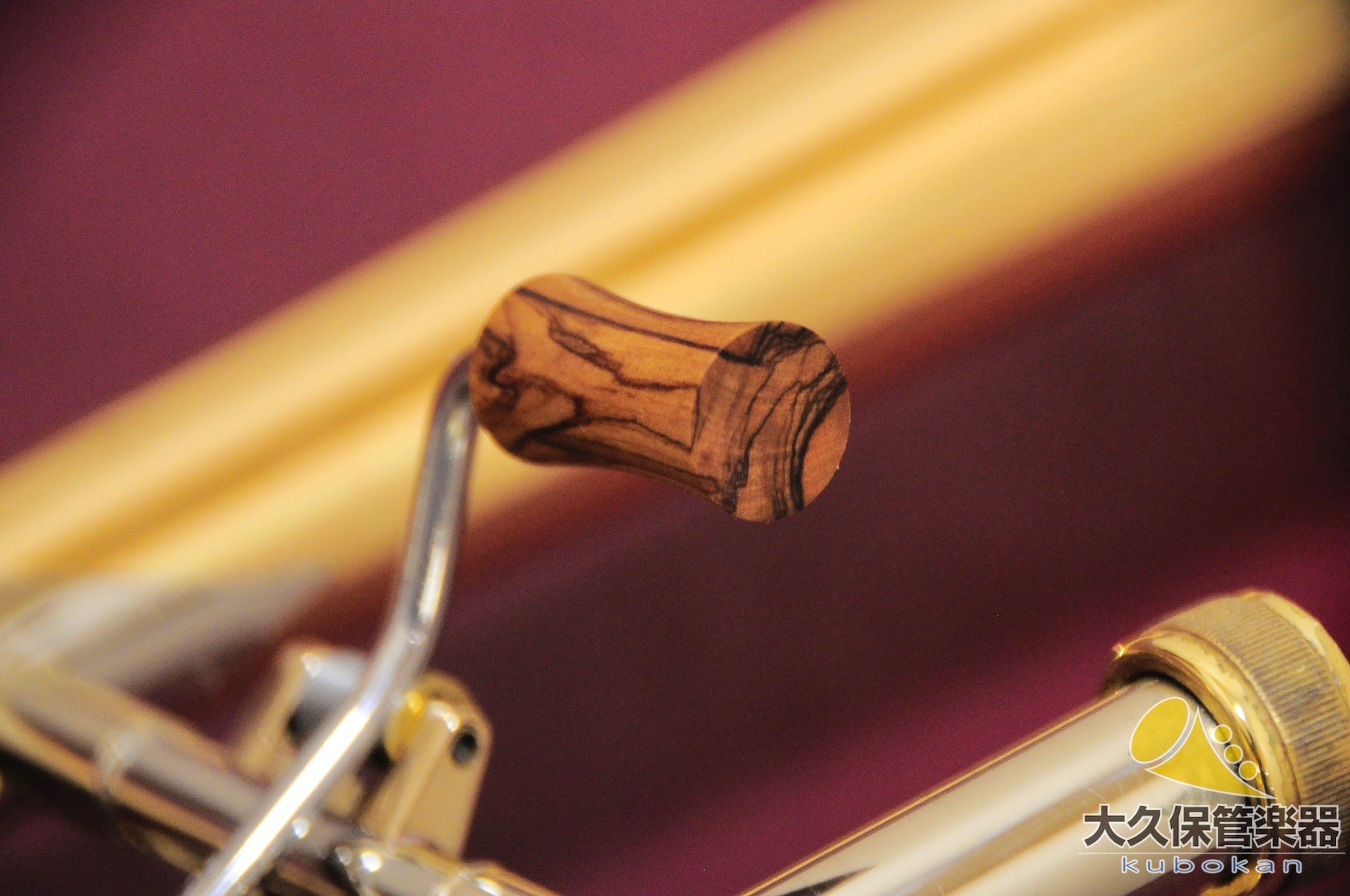 Trombón bajo tenor de calibre grande Vincent Bach 42T GB