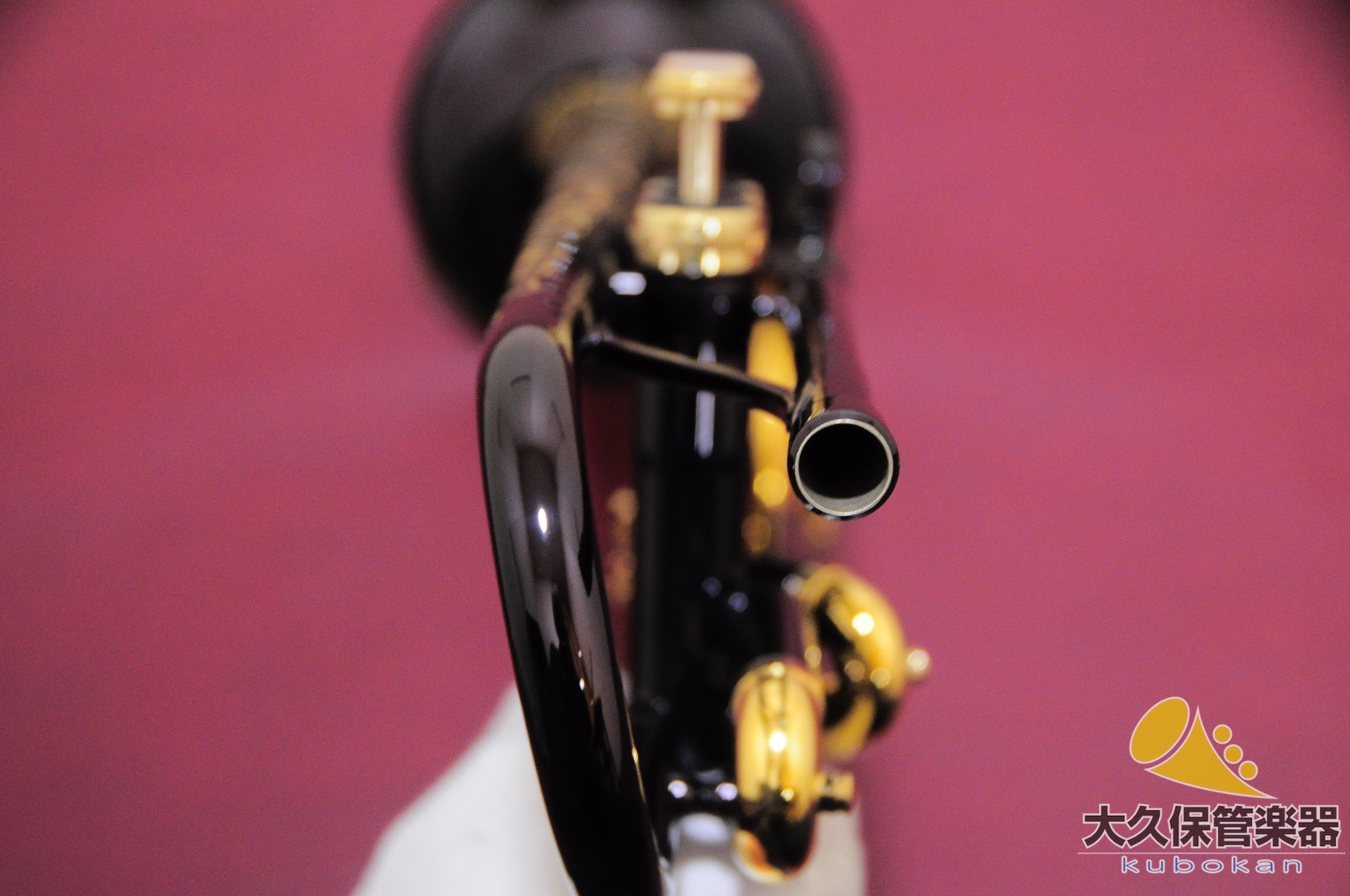Martin Committee T-3460 Black Lacquer with Engraved Pattern B♭ Trumpet