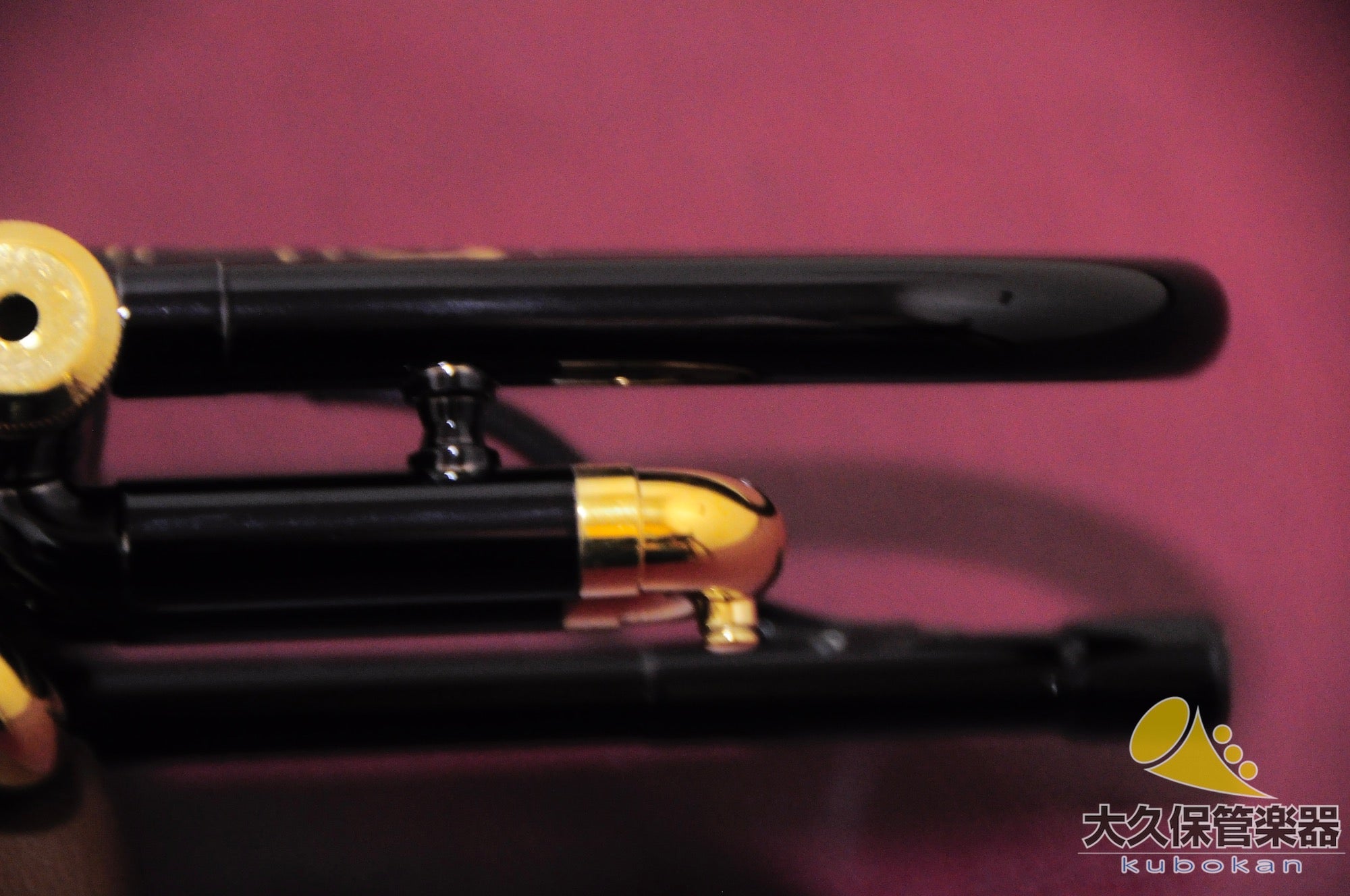 Martin Committee T-3460 Black Lacquer with Engraved Pattern B♭ Trumpet