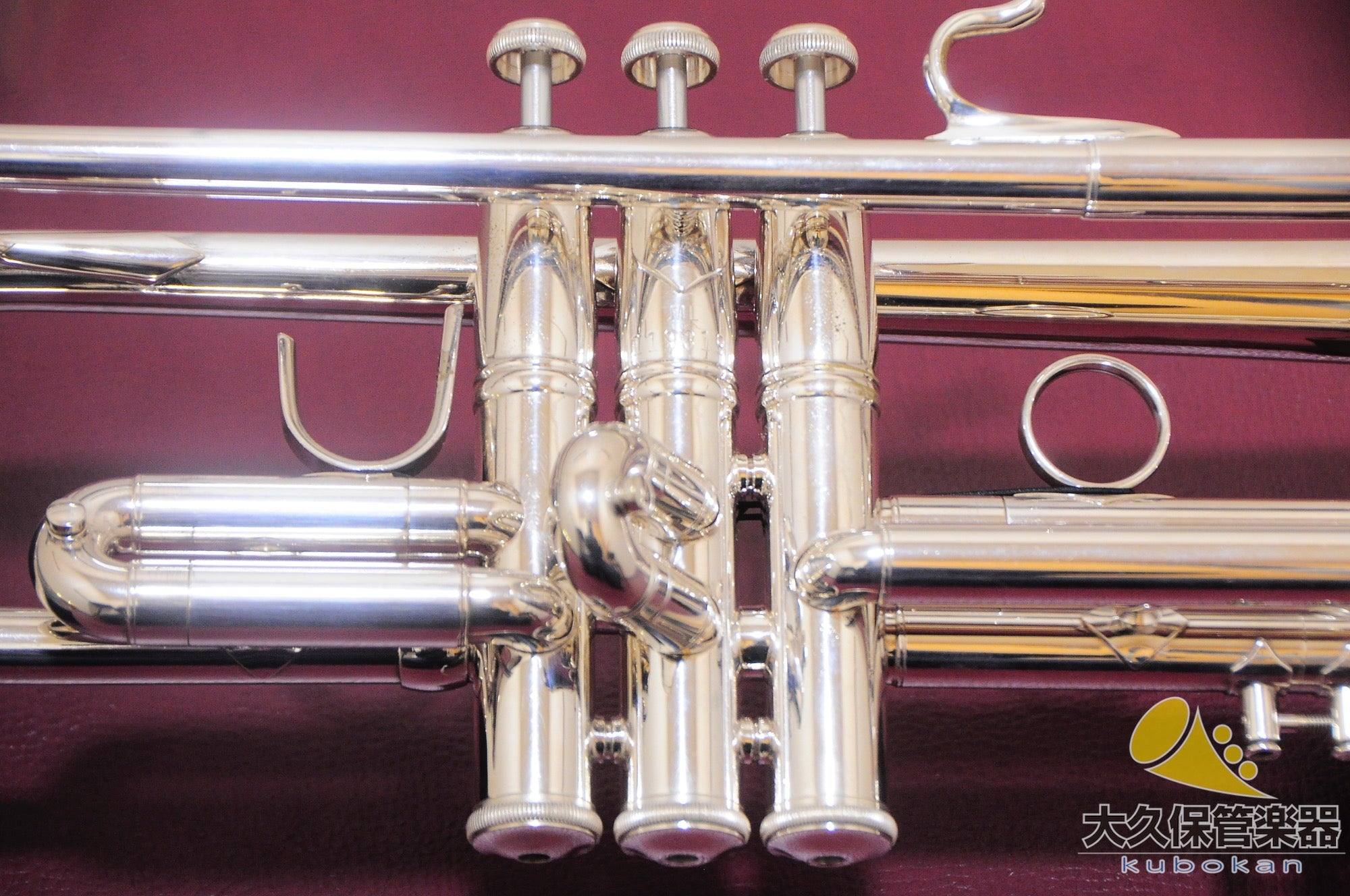 Vincent Back 180ml37sp b♭1976年制造的小号