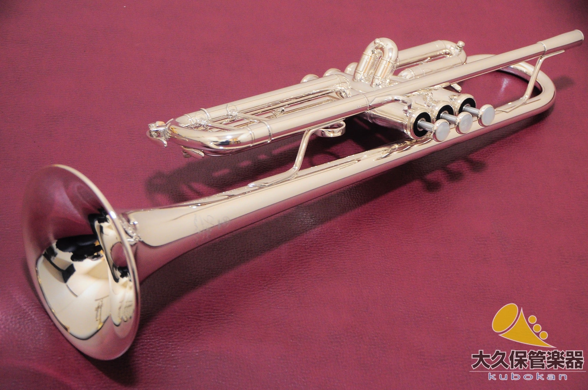 YAMAHAヤマハ　トランペット　Xeno YTR-8335S 第4世代 ヤマハ | YTR-8335 - B♭ トランペット - 概要