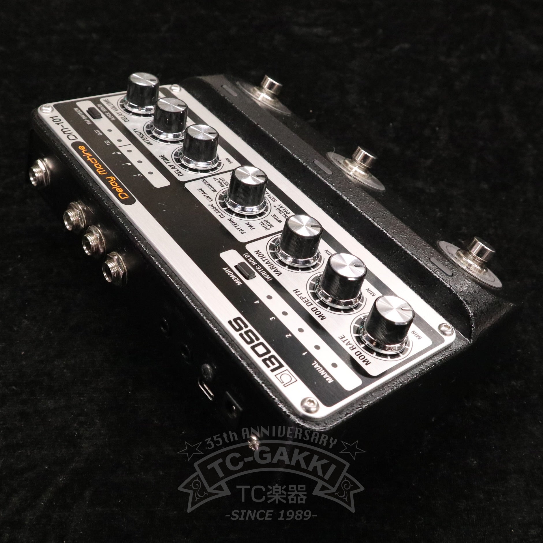 BOSS DM-101 Delay Machine