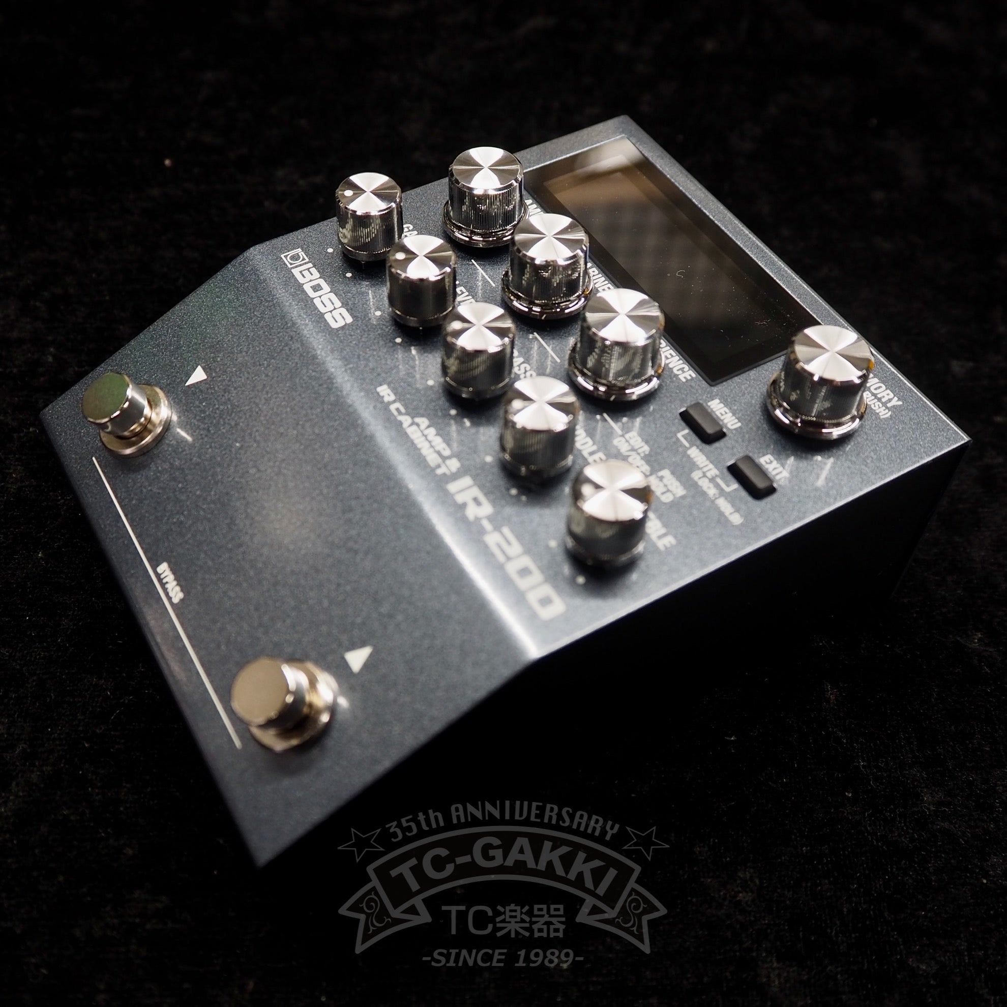 BOSS IR-200 AMP & IR CABINET