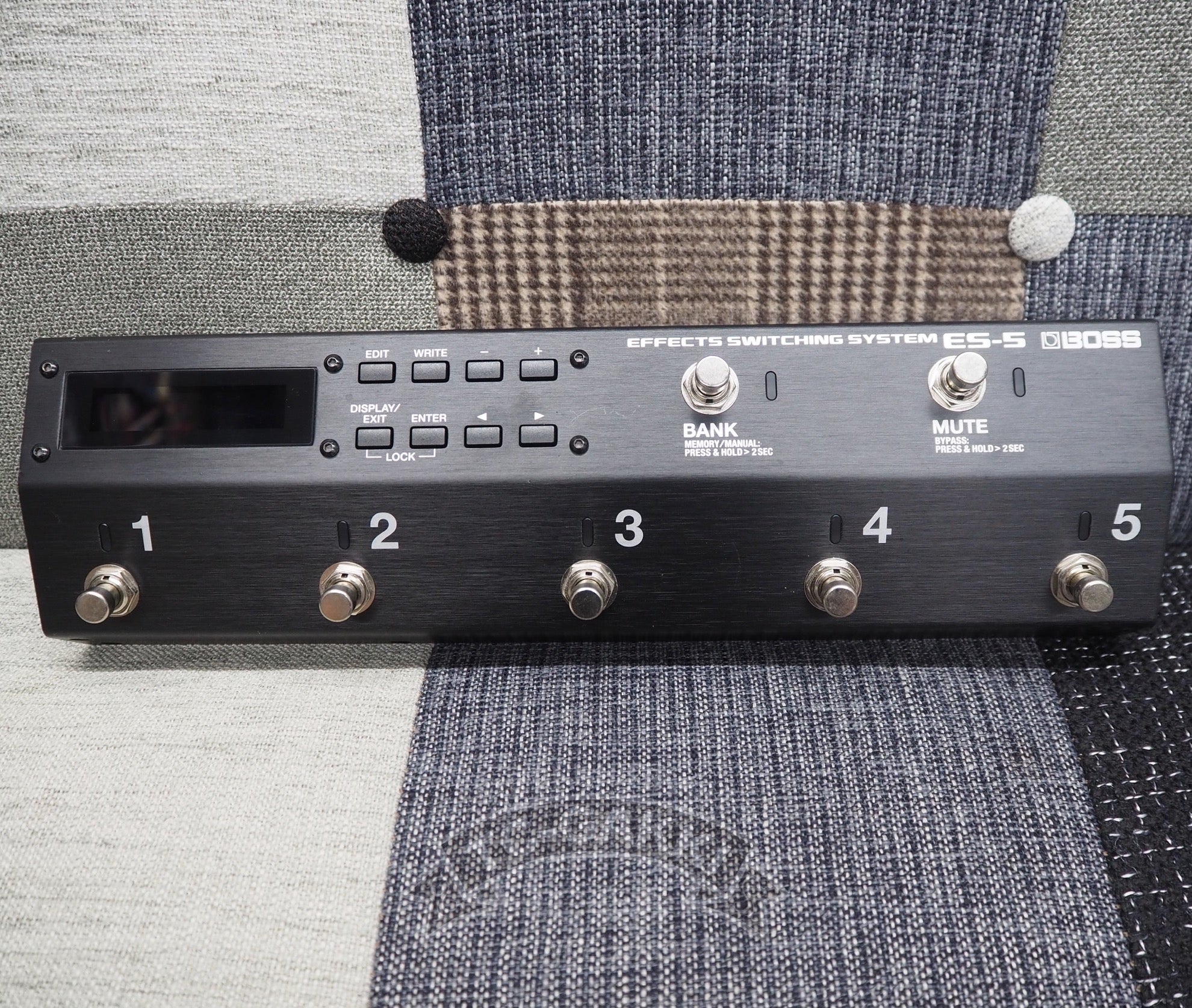 BOSS ES-5 EFFECTS SWITCHING SYSTEM