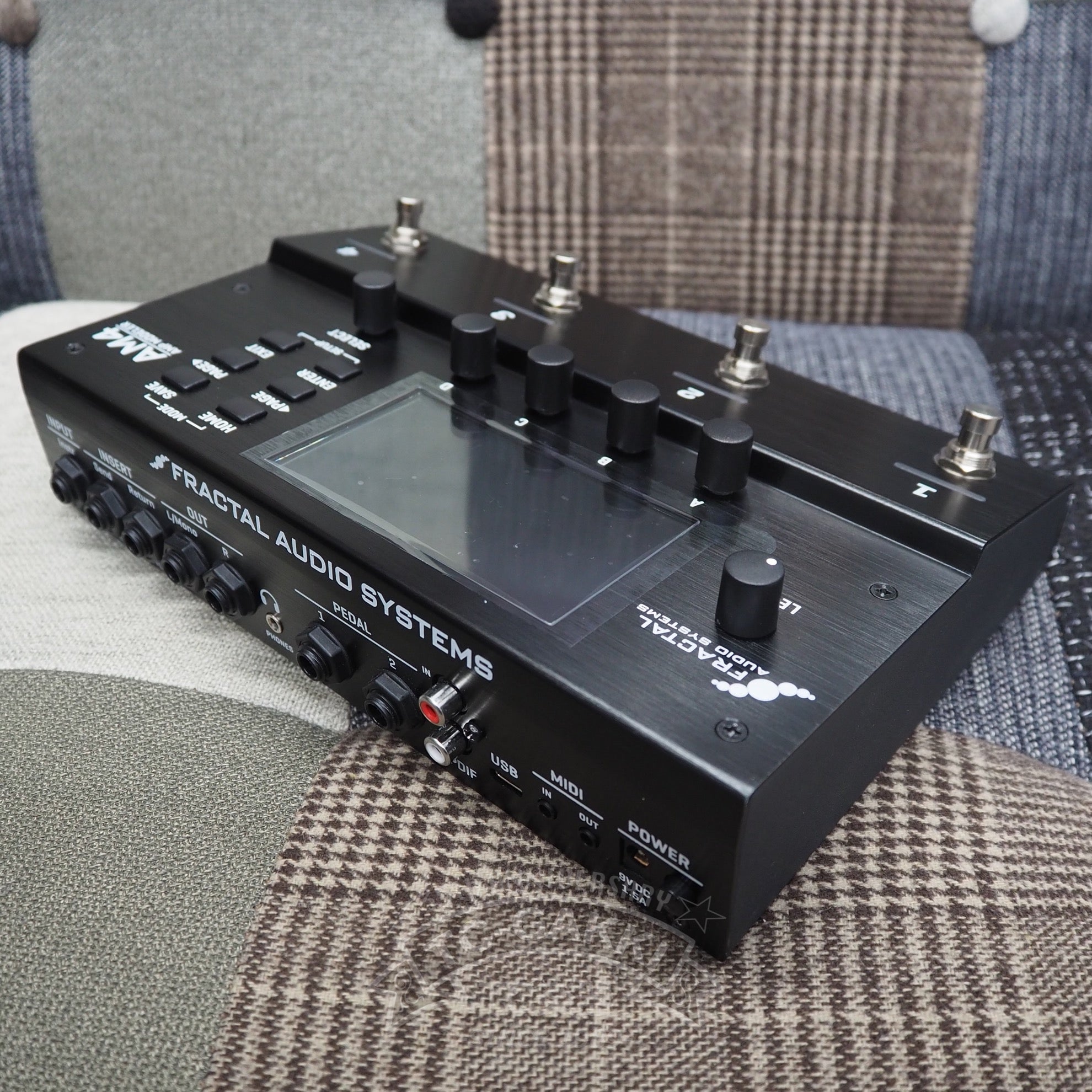 Free The Tone PT-5D AC POWER DISTRIBUTOR with DC POWER SUPPLY