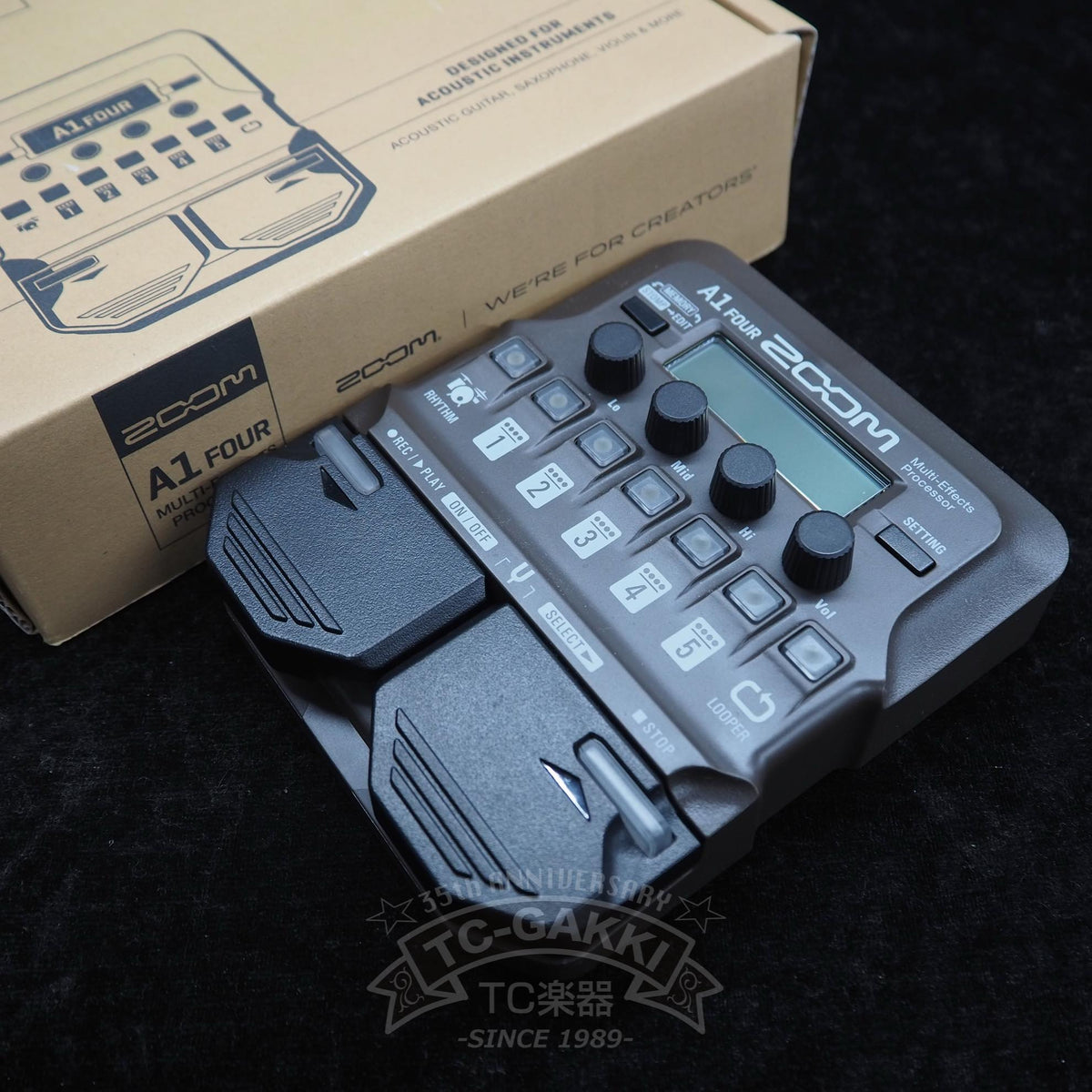 ZOOM A1 FOUR Multi-Effects Processor