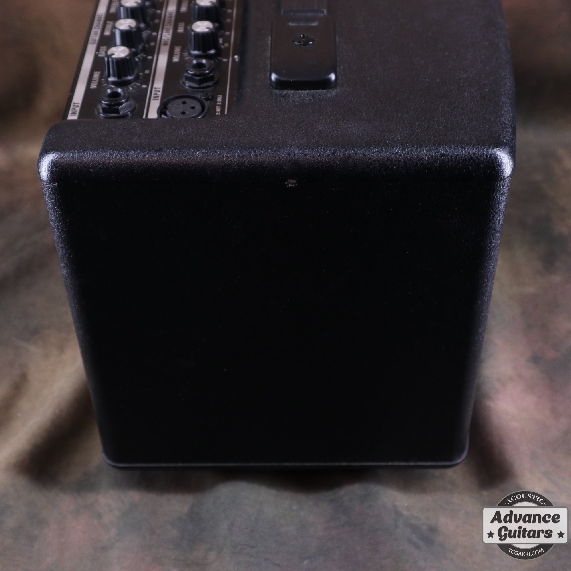 AC-33 Acoustic Chorus