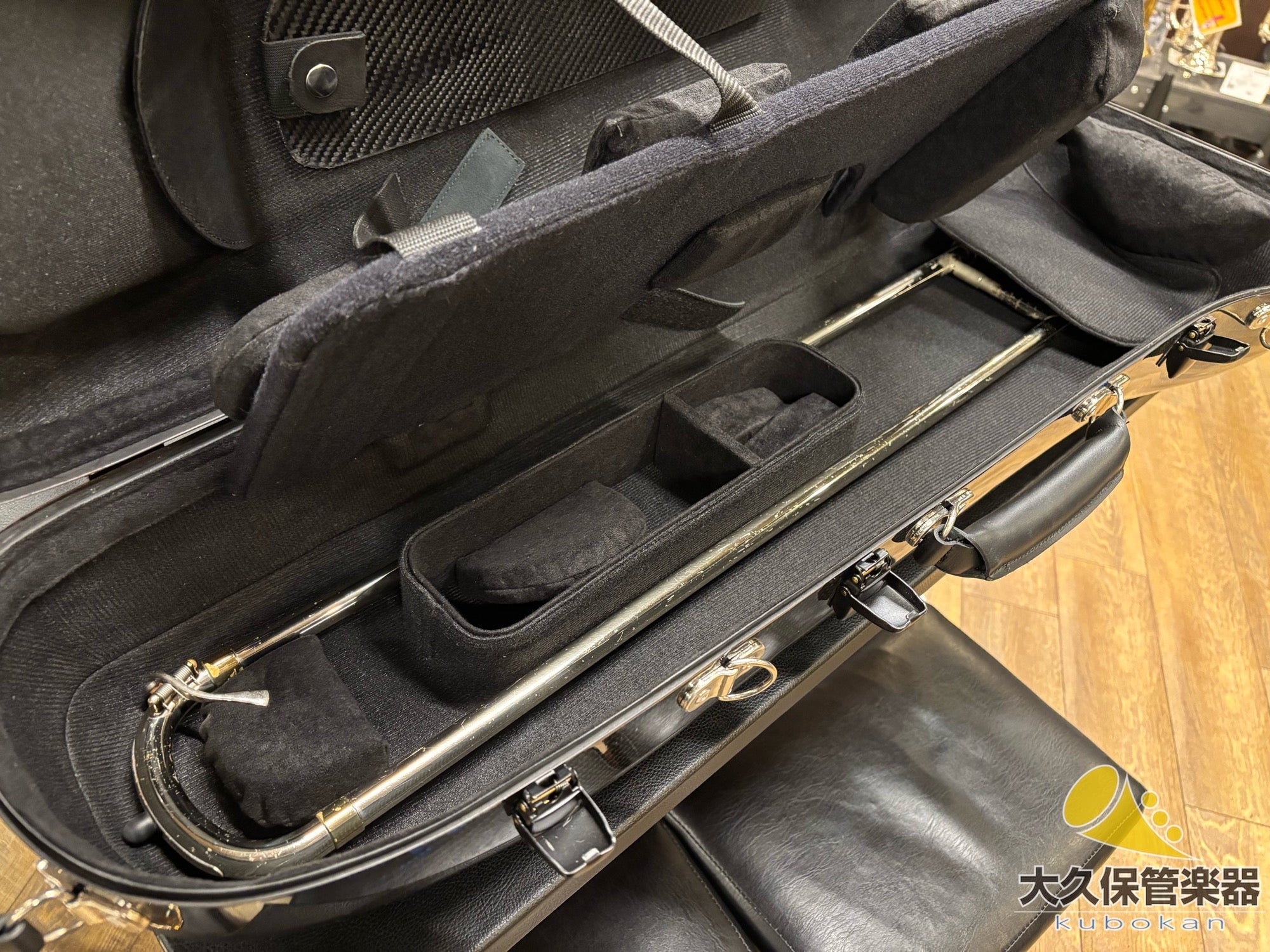 Accord アコード ウルトラライト トロンボーンケース ドルチェ楽器管楽器アヴェニュー東京店 on X