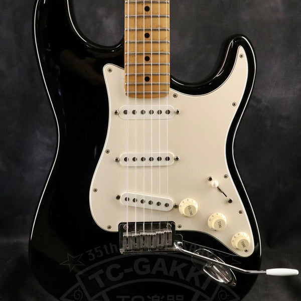 american-standard-stratocaster