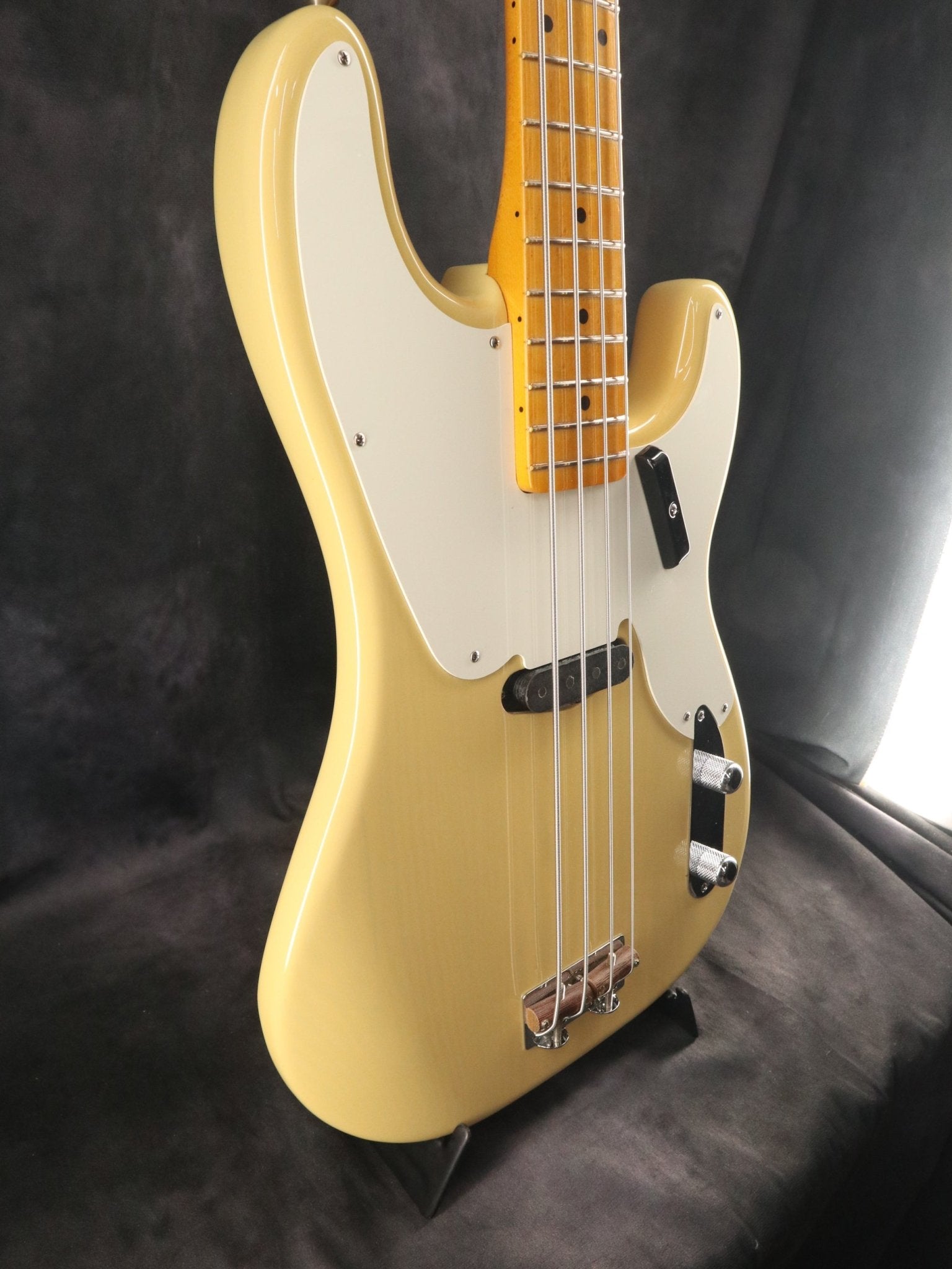 American Vintage II ‘54 Precision Bass - TC楽器 - TCGAKKI