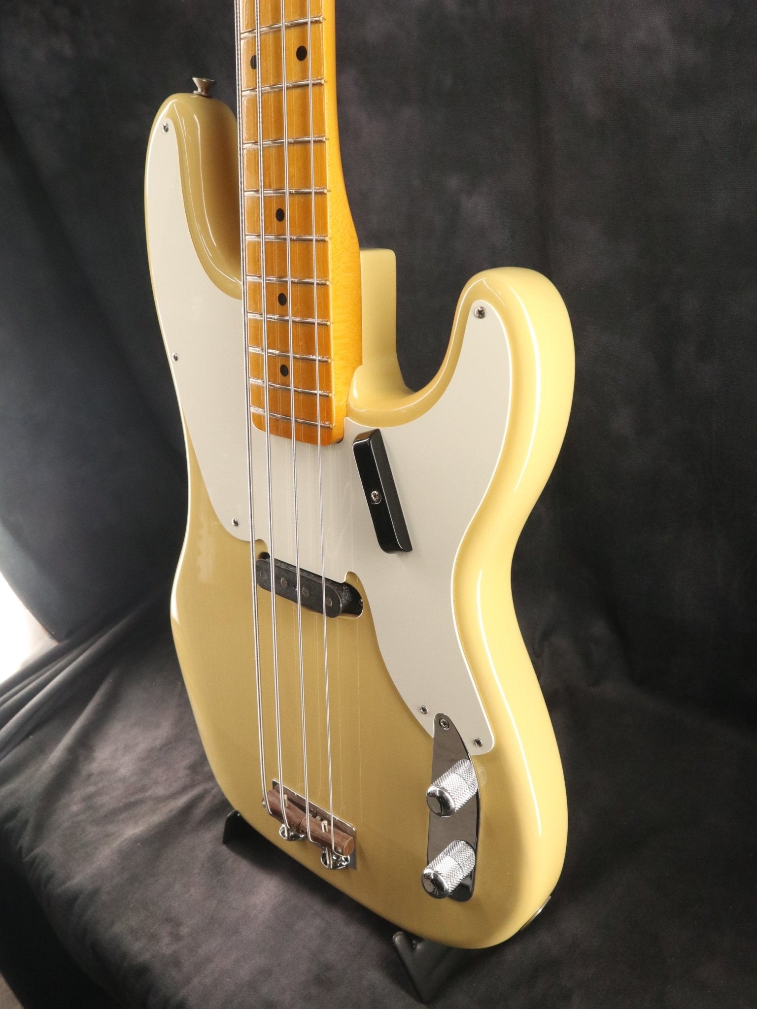 American Vintage II ‘54 Precision Bass - TC楽器 - TCGAKKI