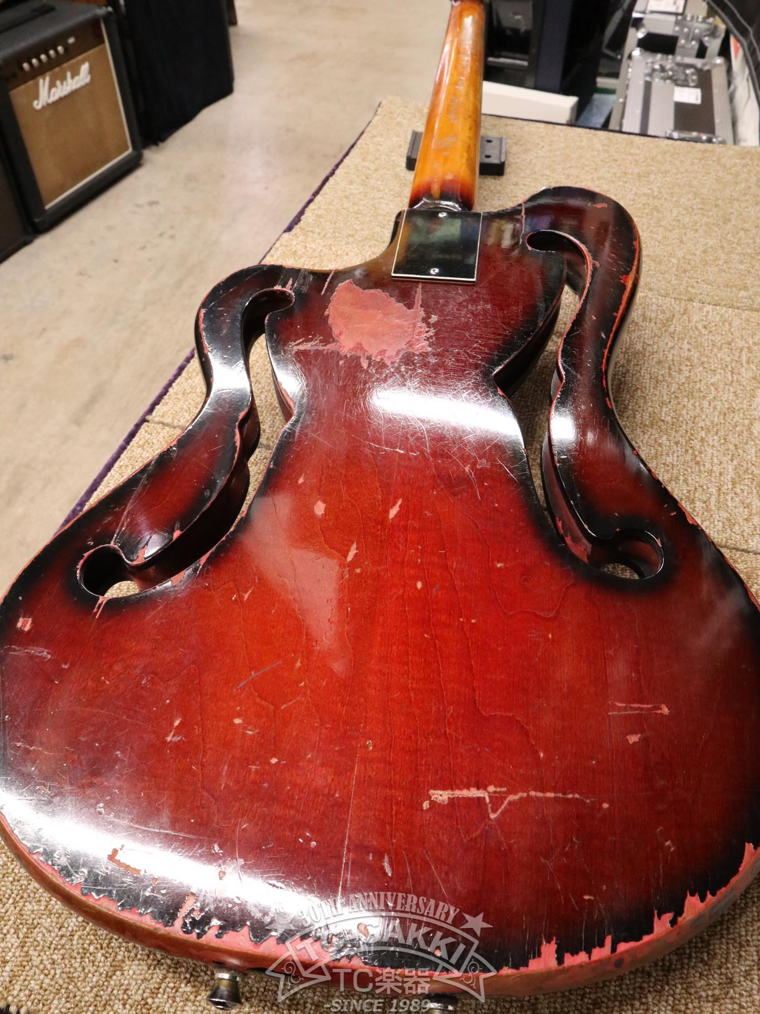 Ampeg 1968 AMUB-1 Scroll Bass - TC楽器 - TCGAKKI