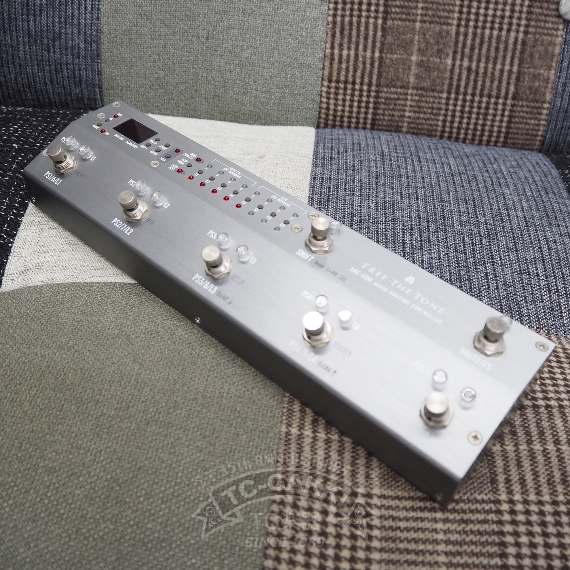 ARC - 53M AUDIO ROUTING CONTROLLER (Silver) - TC楽器 - TCGAKKI