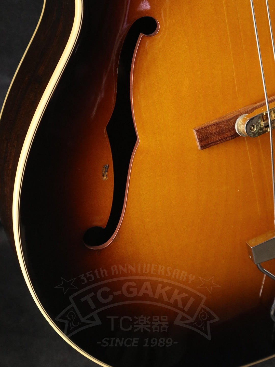Archtop Tribute AT102CL - TC楽器 - TCGAKKI