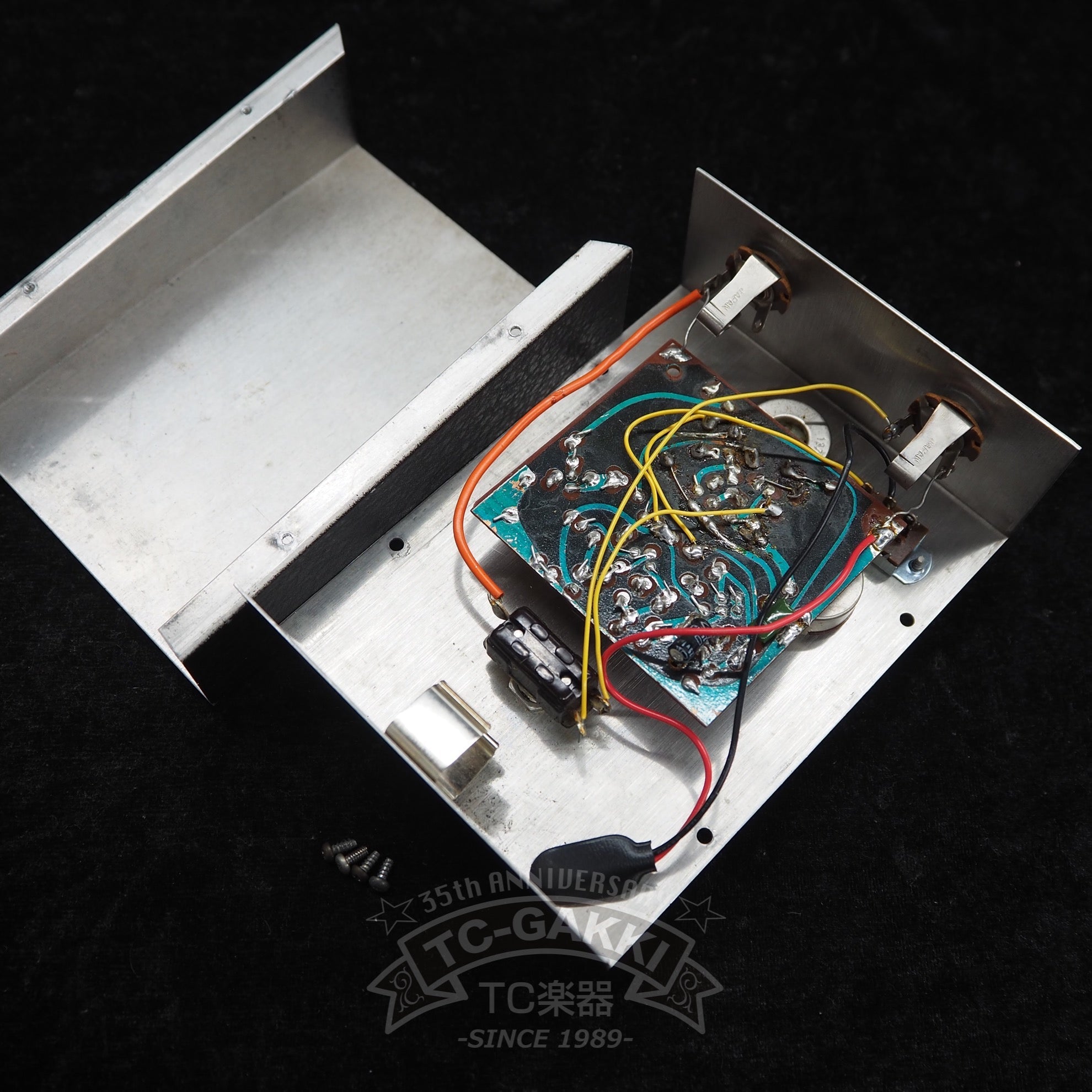 BIG MUFF π “1st Triangle" - TC楽器 - TCGAKKI