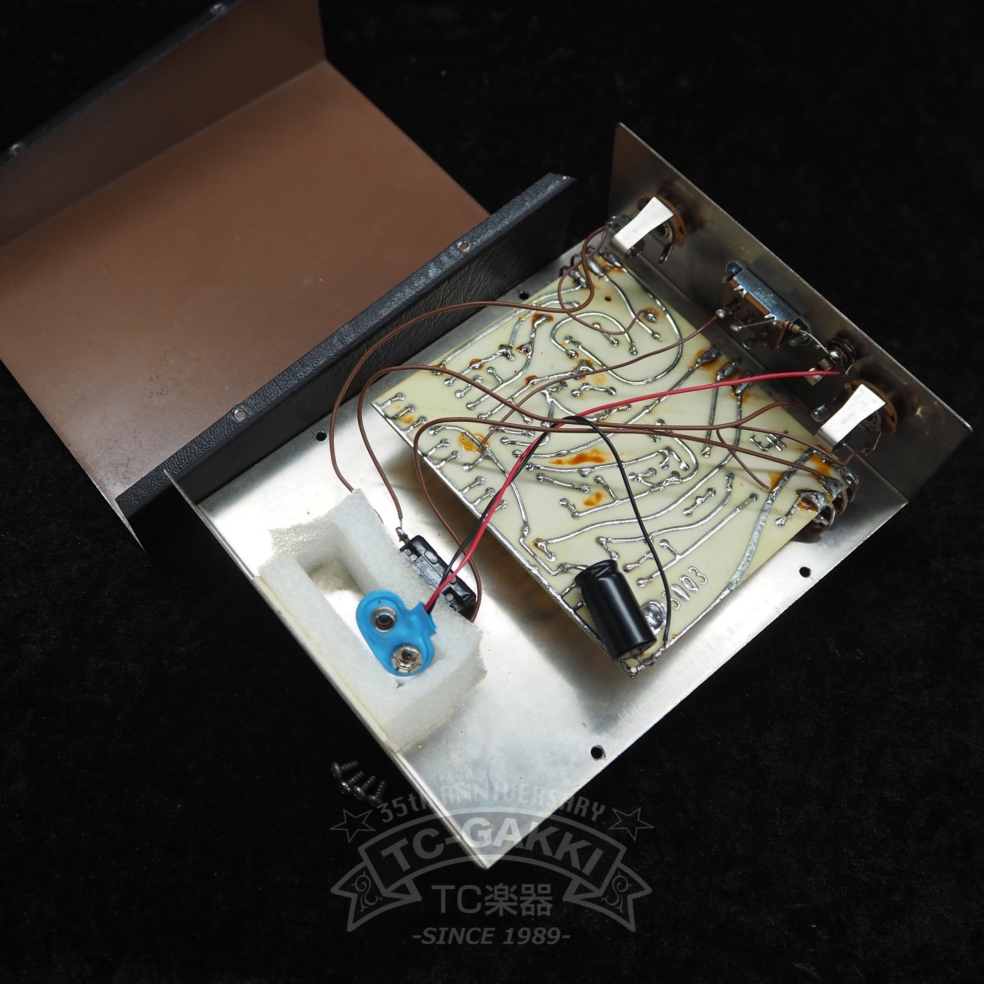 BIG MUFF π EH3003 (Early 3rd version/BC239C/On - Off Switch) - TC楽器 - TCGAKKI