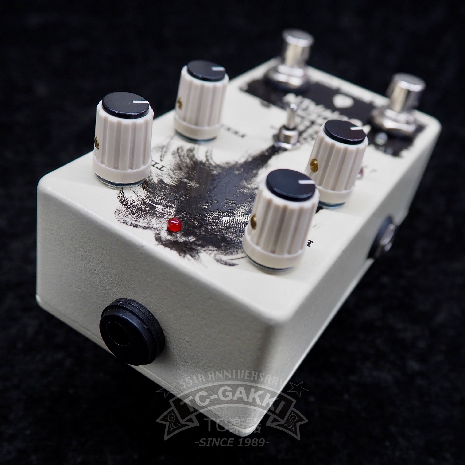 BLACK FOUNTAIN - TC楽器 - TCGAKKI