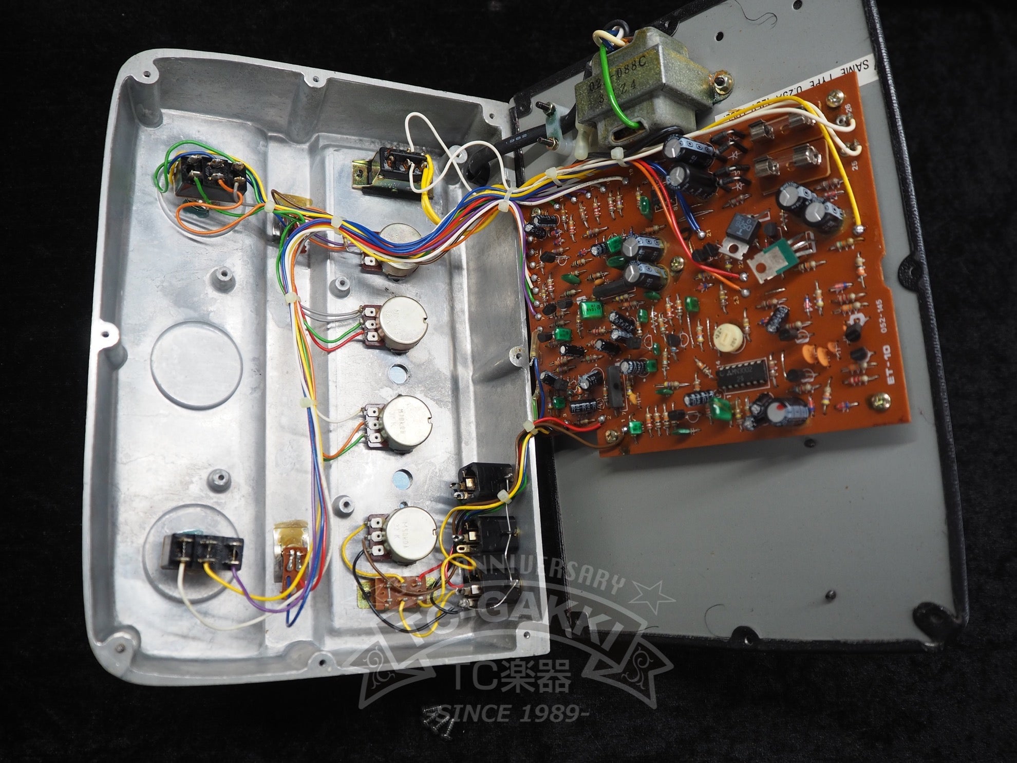 BOSS CE - 1 Chorus Ensemble - TC楽器 - TCGAKKI