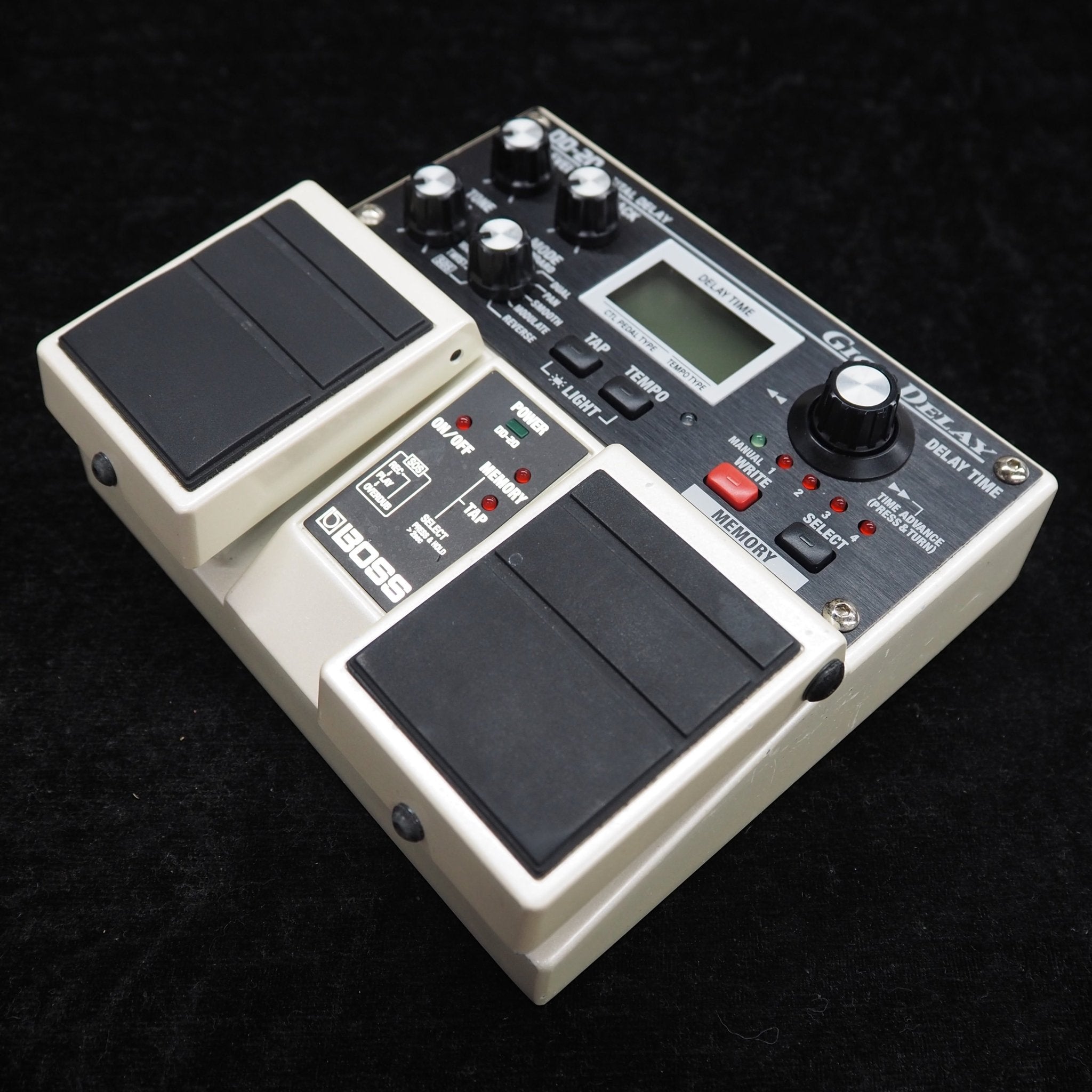 BOSS DD-20 DIGITAL DELAY “GIGA DELAY”
