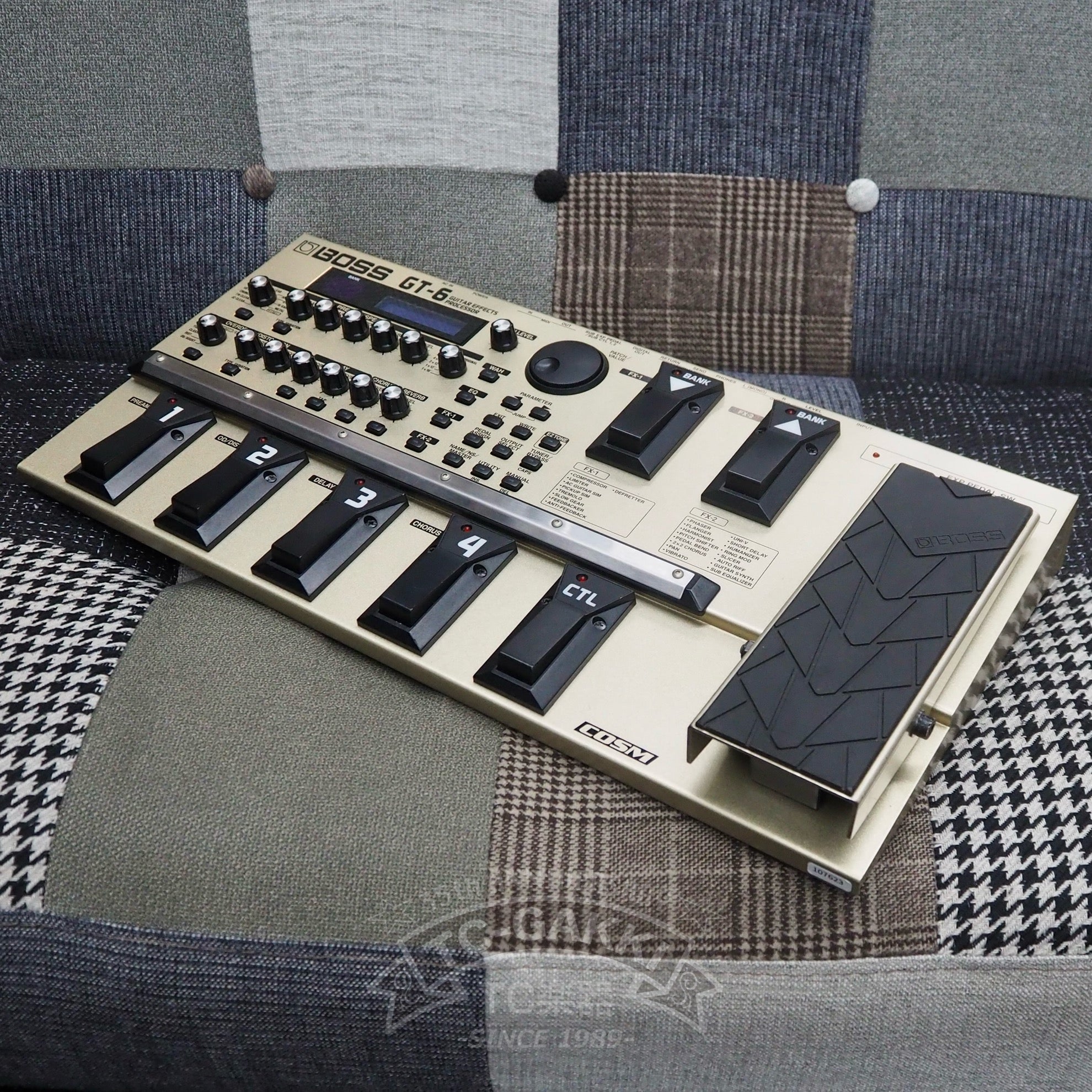 BOSS GT-6 GUITAR EFFECTS PROCESSOR - TC楽器 - TCGAKKI