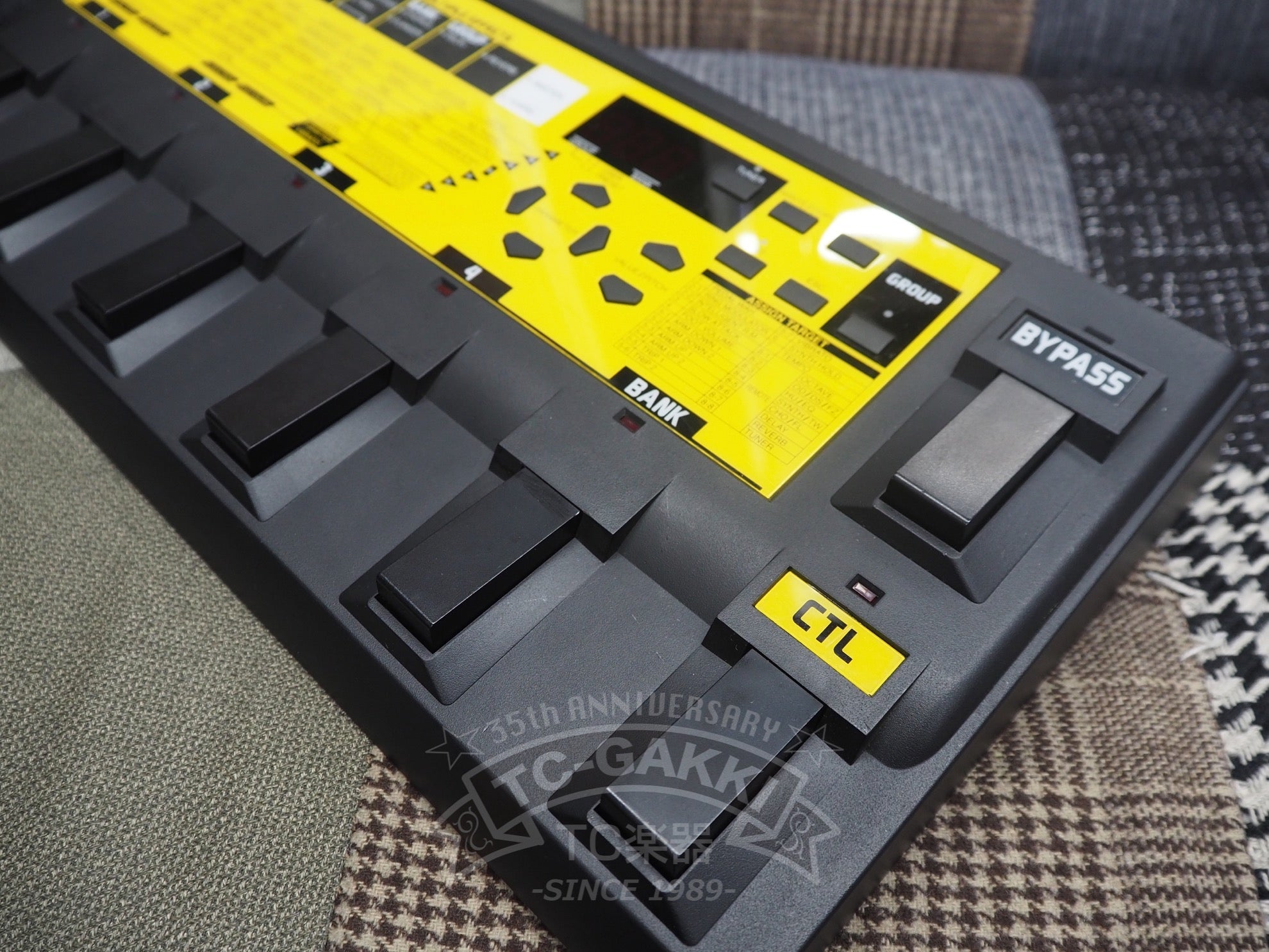 BOSS ME-8B GUITAR MULTIPLE EFFECTS - TC楽器 - TCGAKKI