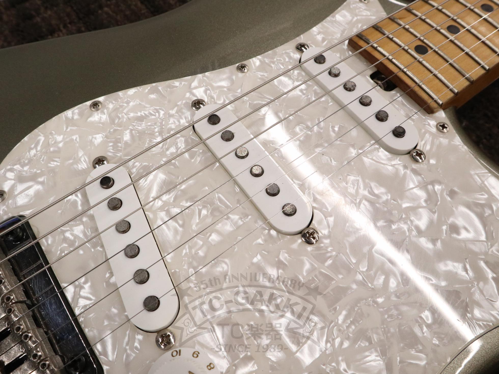 Bottom's Up Vintage - TC楽器 - TCGAKKI