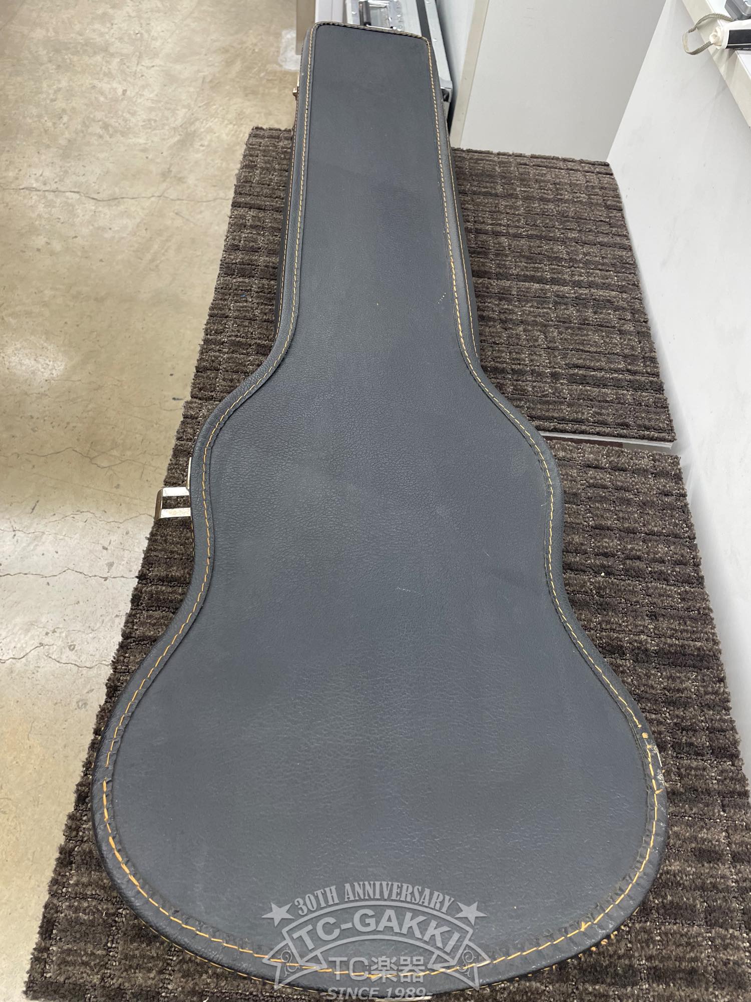 1968 Gibson Melody Maker Bass