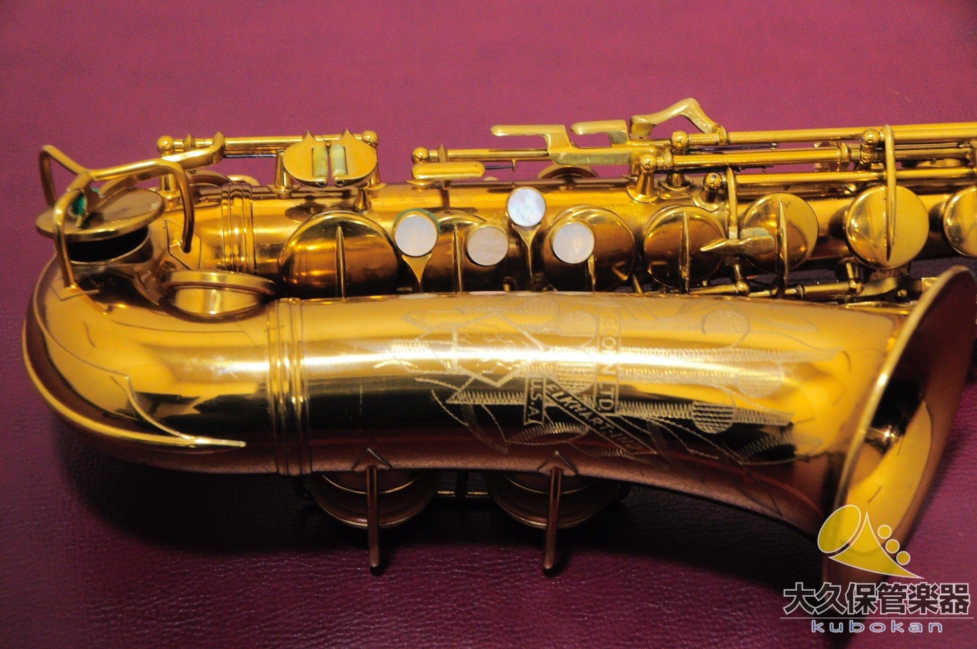 C.G.コーン “Naked Lady” 6M VIII Stamp アルトサクソフォン - TC楽器 - TCGAKKI