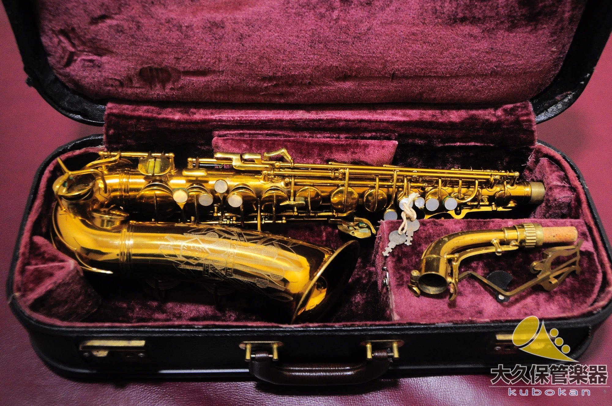 C.G.コーン “Naked Lady” 6M VIII Stamp アルトサクソフォン