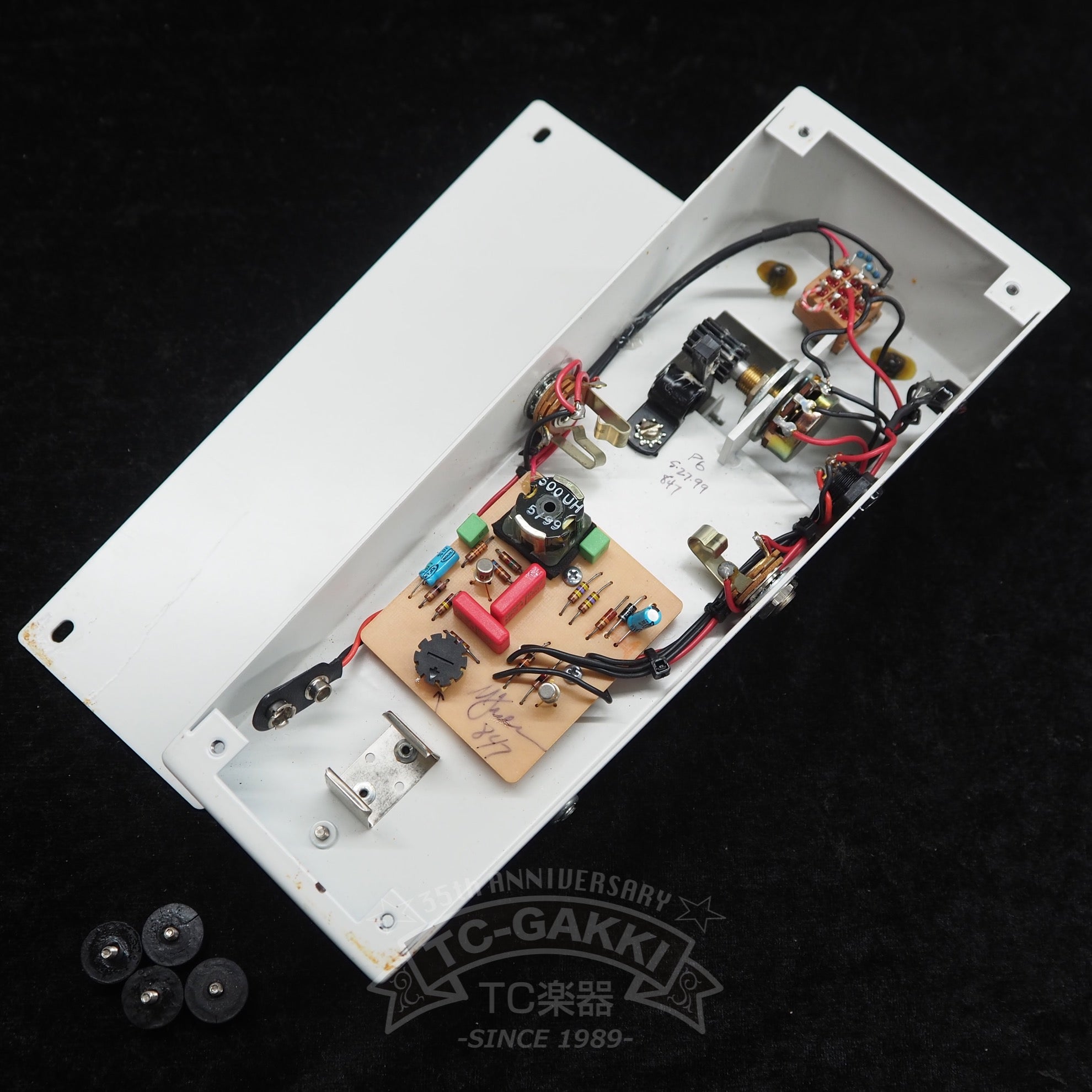 CLYDE Wah Wah Pedal (White) - TC楽器 - TCGAKKI