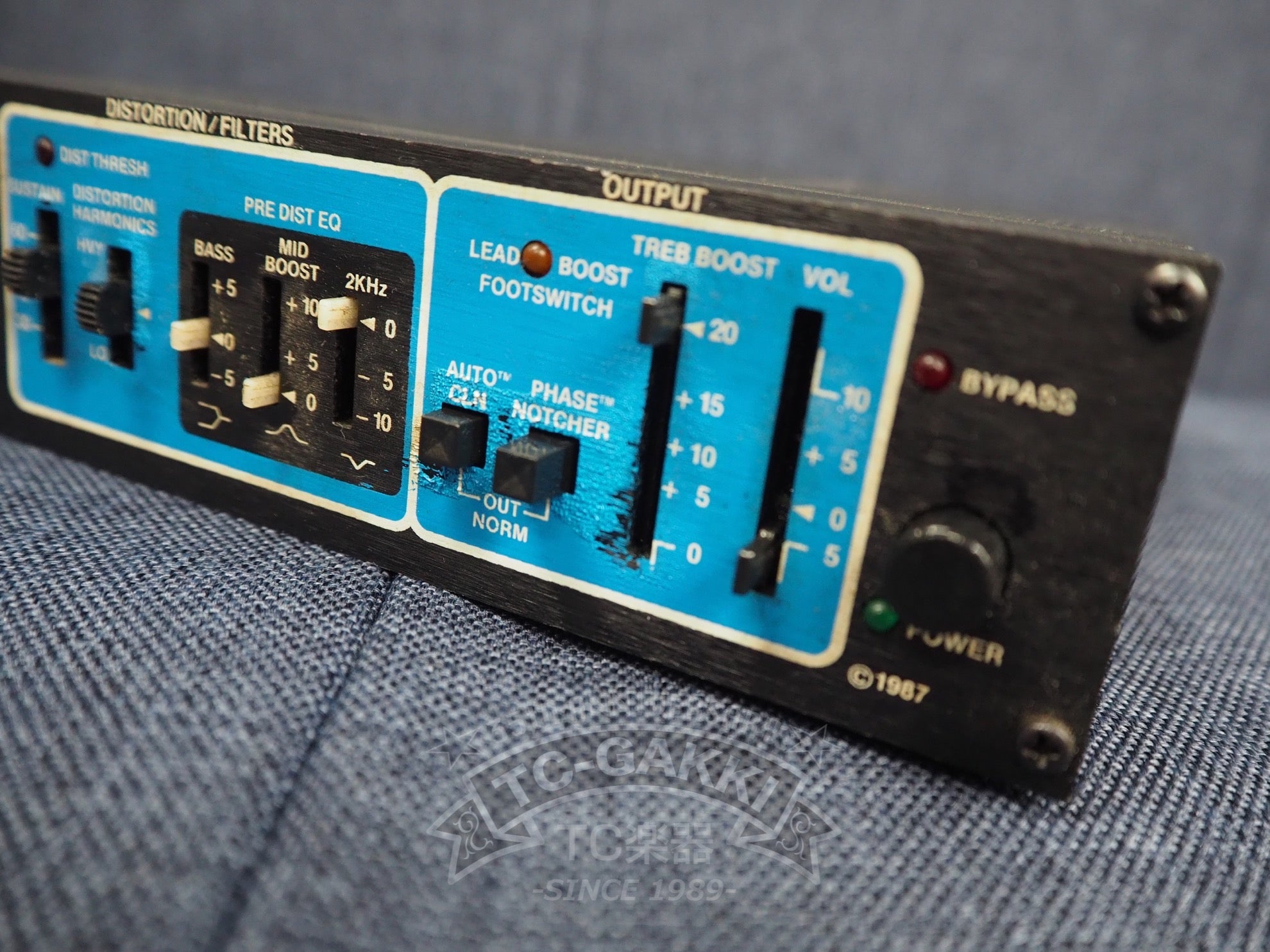 DISTORTION GENERATOR MODEL 100