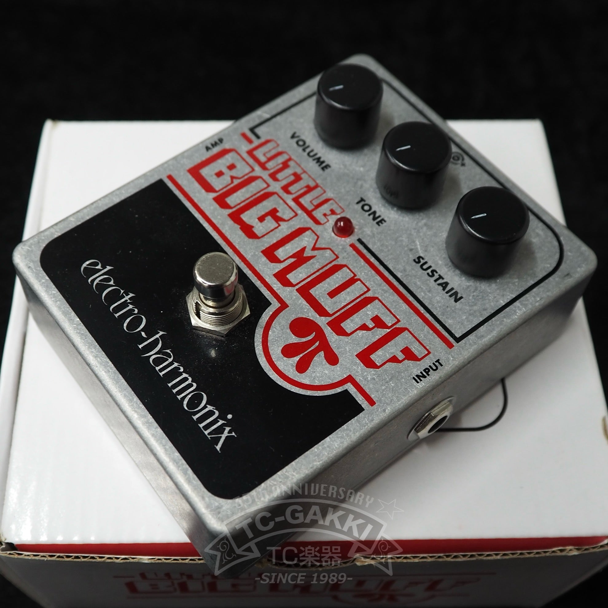 BIG MUFF-π (Bubble Font)