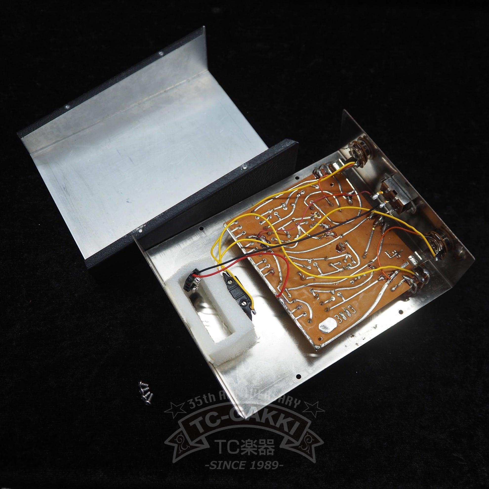 electro-harmonix BIG MUFF π EH3003 "2nd/Lamb's Head" - TC楽器 - TCGAKKI