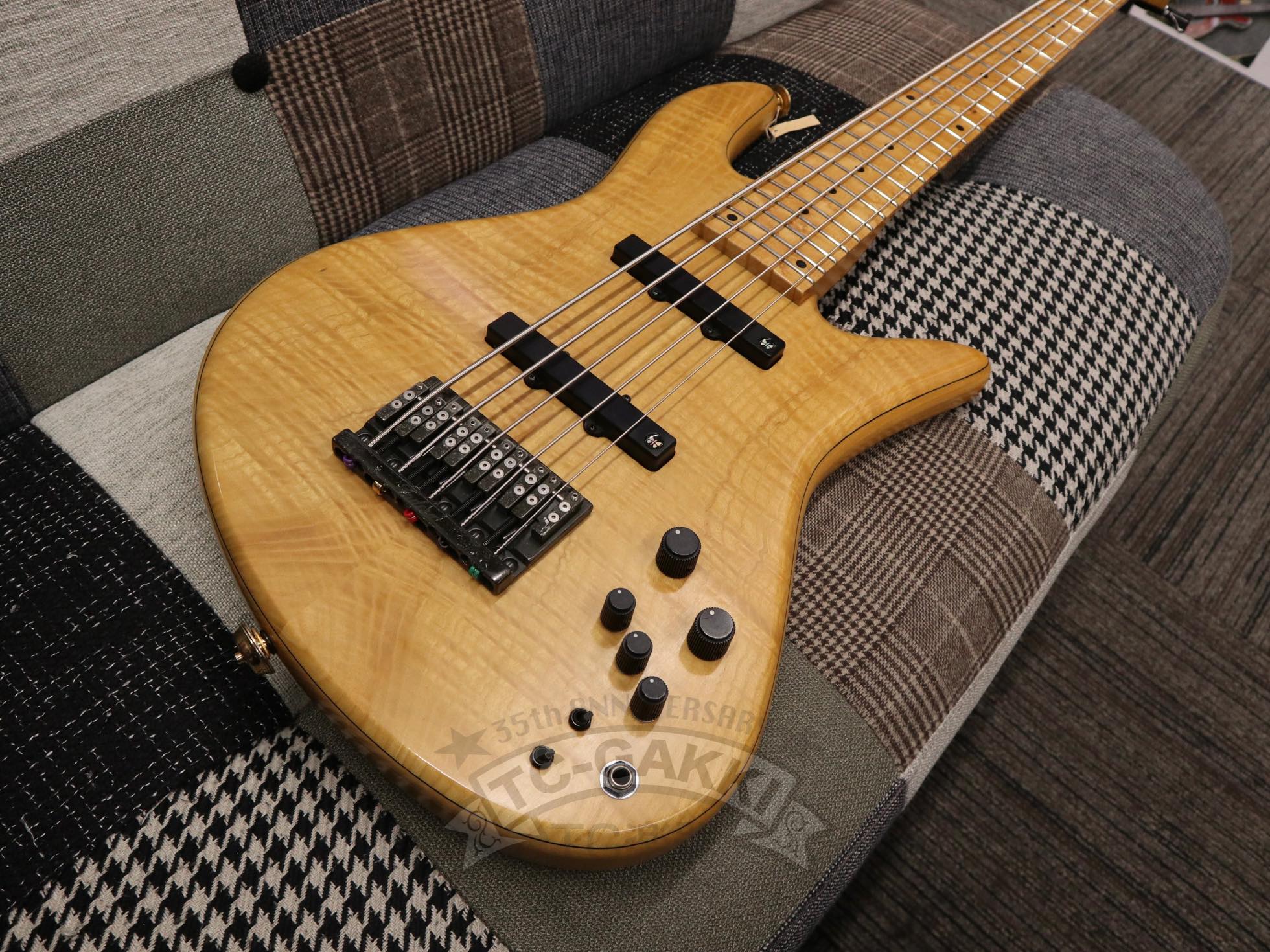 Emperor 5st Bolt - on - TC楽器 - TCGAKKI