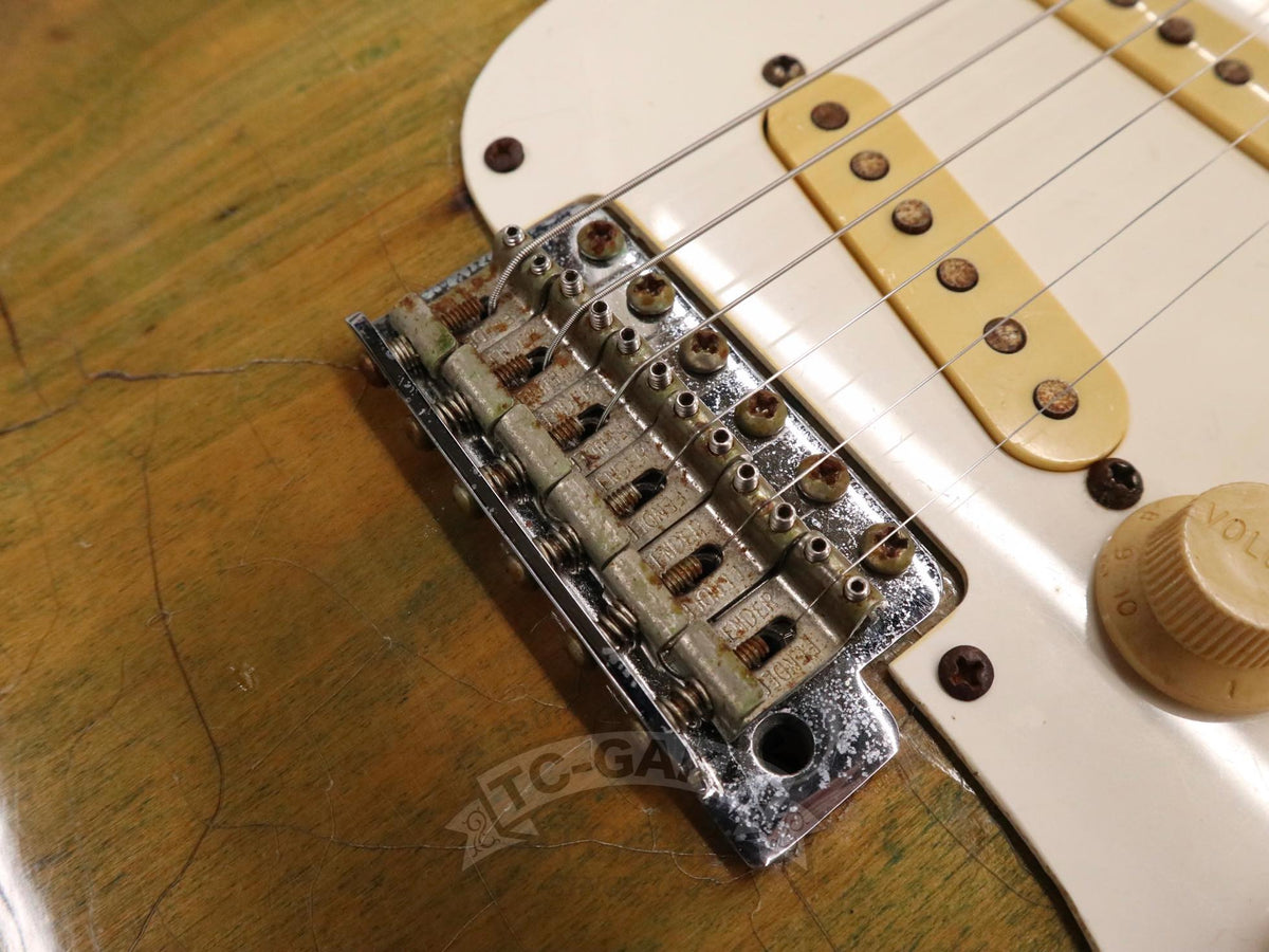 Fender 1969 STRATOCASTER - TC楽器 - TCGAKKI