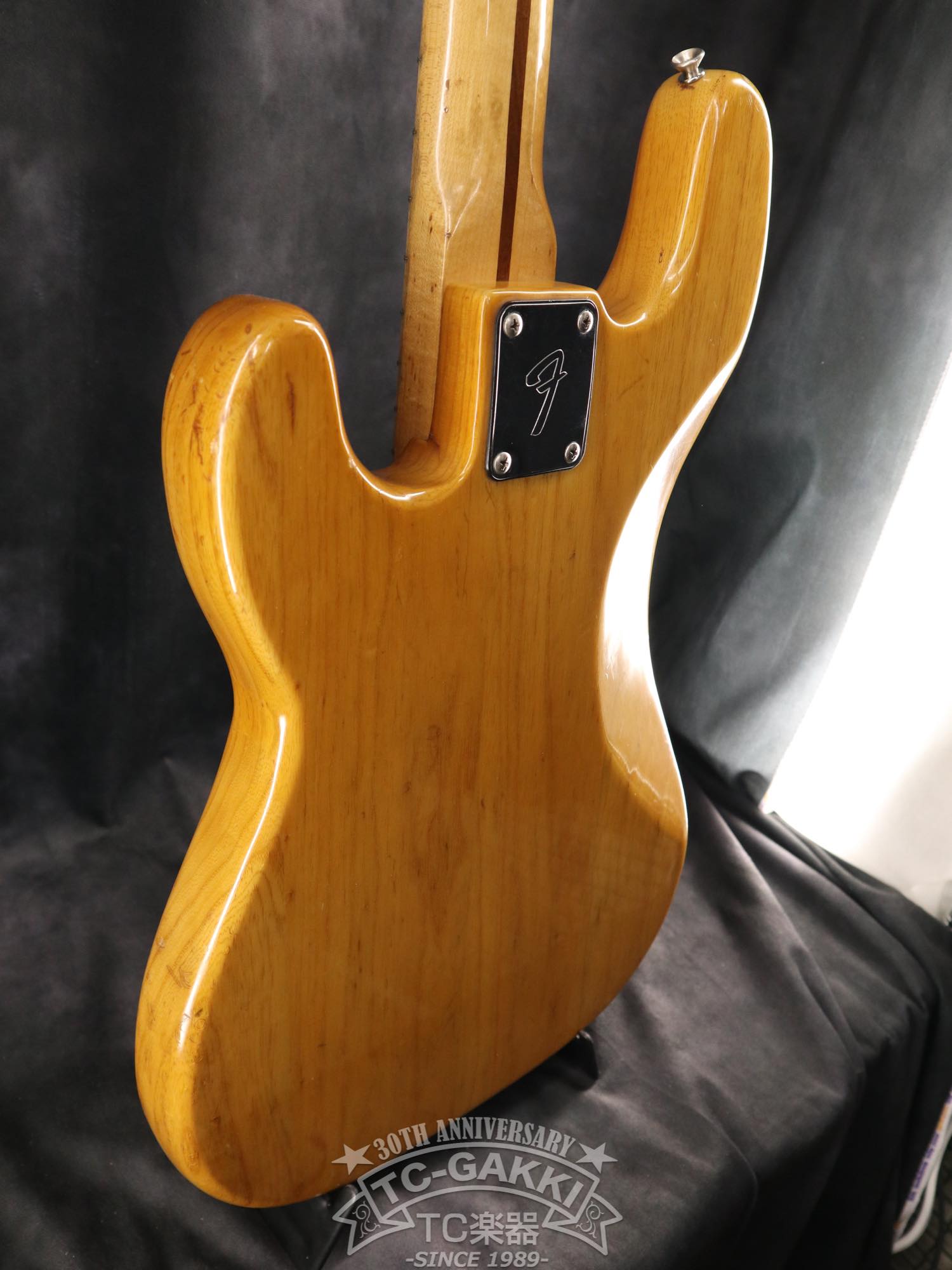 Fender 1977 PRECISION BASS - TC楽器 - TCGAKKI