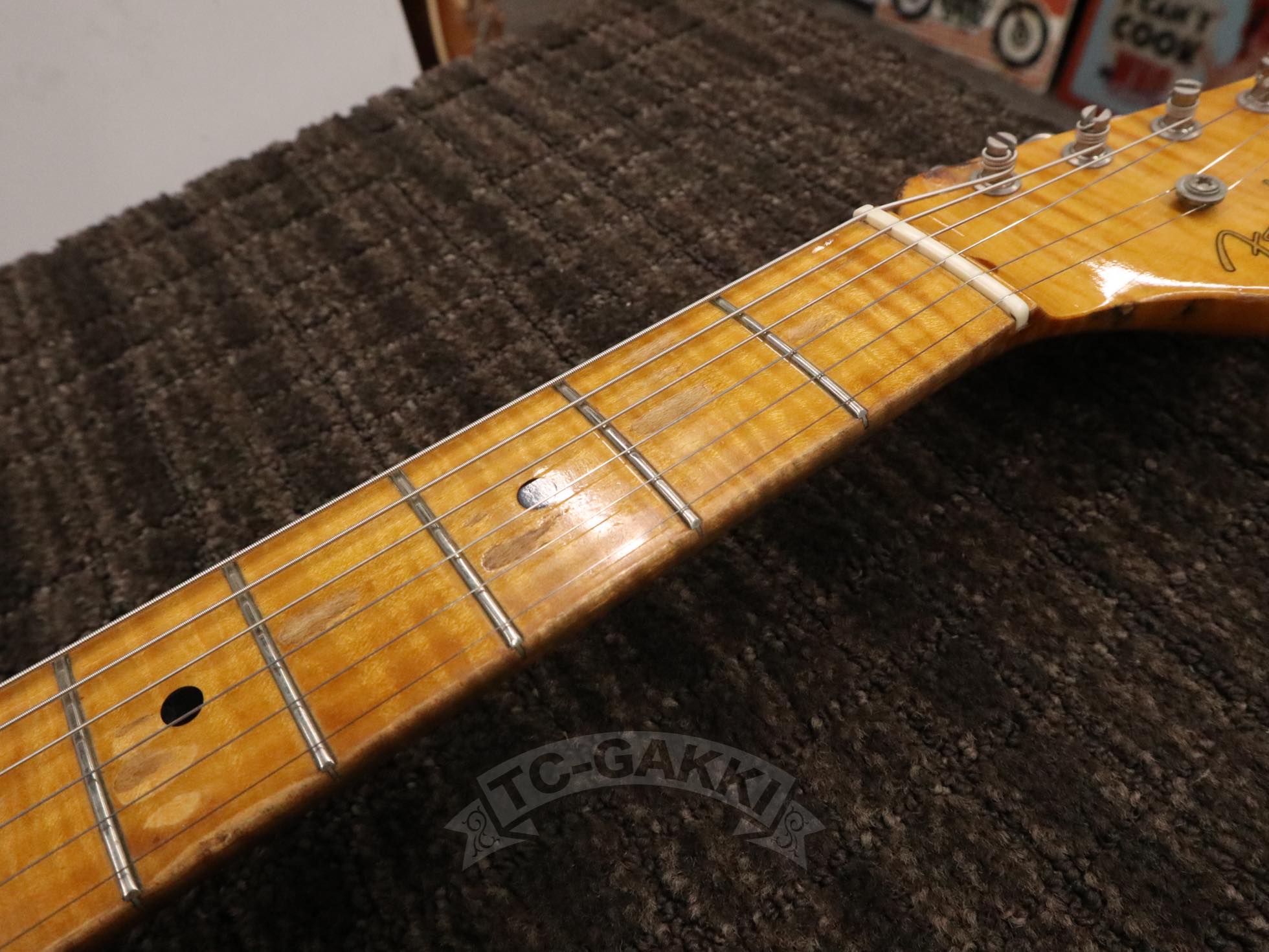 Fender Japan 1984-1987 ST54 EXTRAD