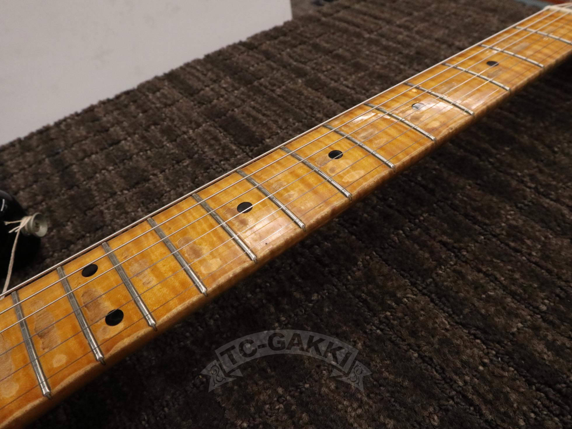 Fender Japan 1984-1987 ST54 EXTRAD - TC楽器 - TCGAKKI