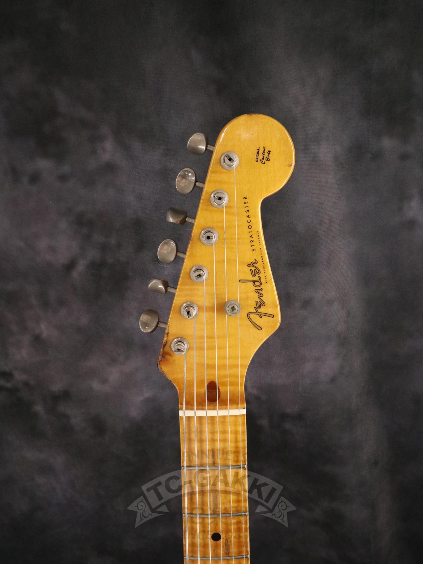 Fender Japan 1984-1987 ST54 EXTRAD - TC楽器 - TCGAKKI