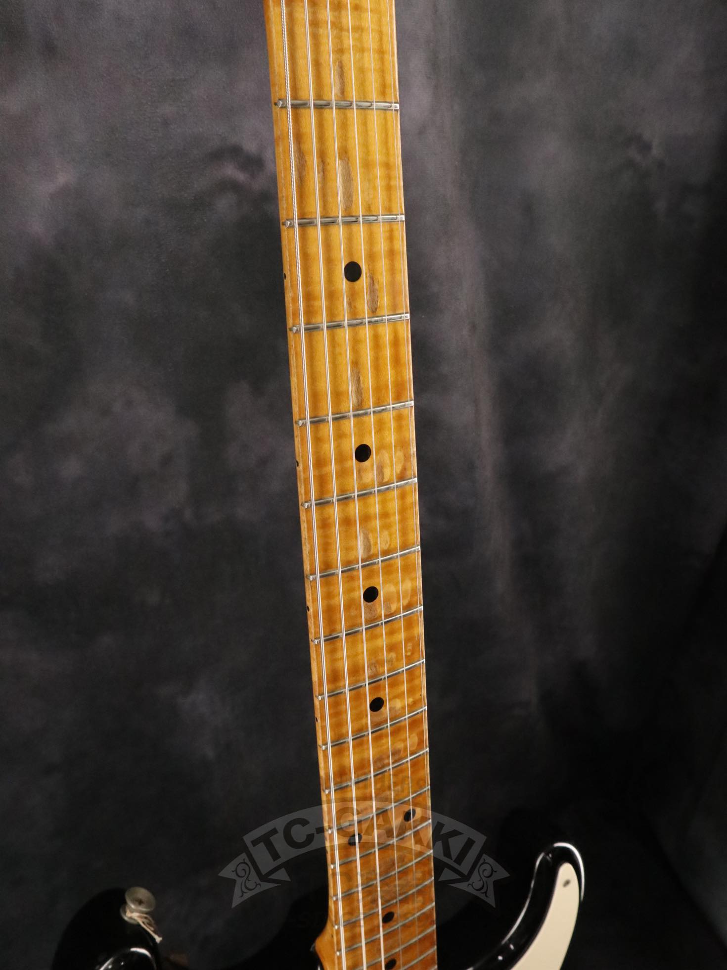 Fender Japan 1984-1987 ST54 EXTRAD