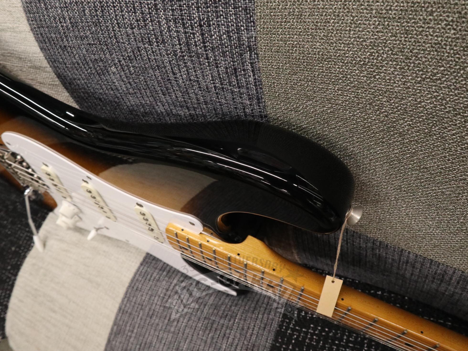 Fender Japan 1989 ST54-55 E Serial - TC楽器 - TCGAKKI