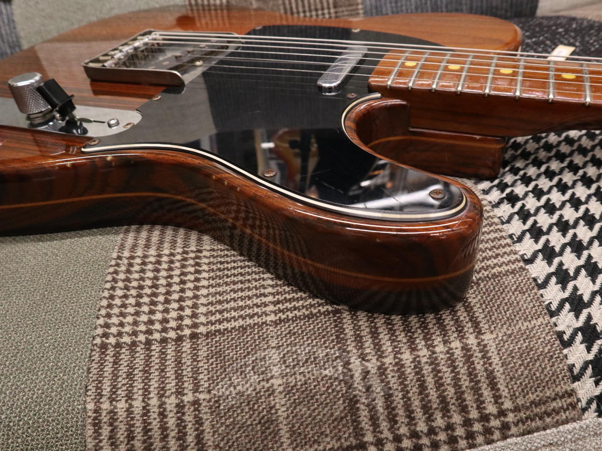 Fender Japan TL69 All Rose - TC楽器 - TCGAKKI