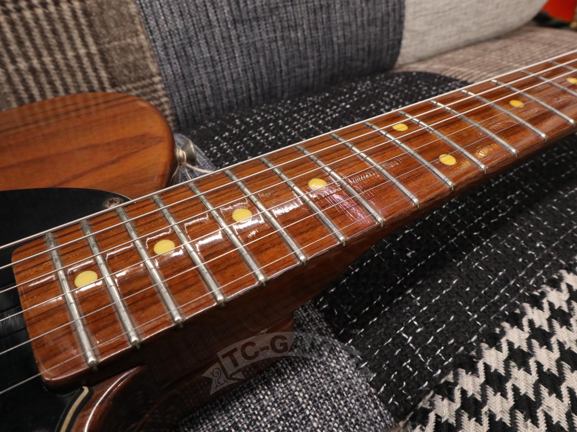 Fender Japan TL69 All Rose - TC楽器 - TCGAKKI