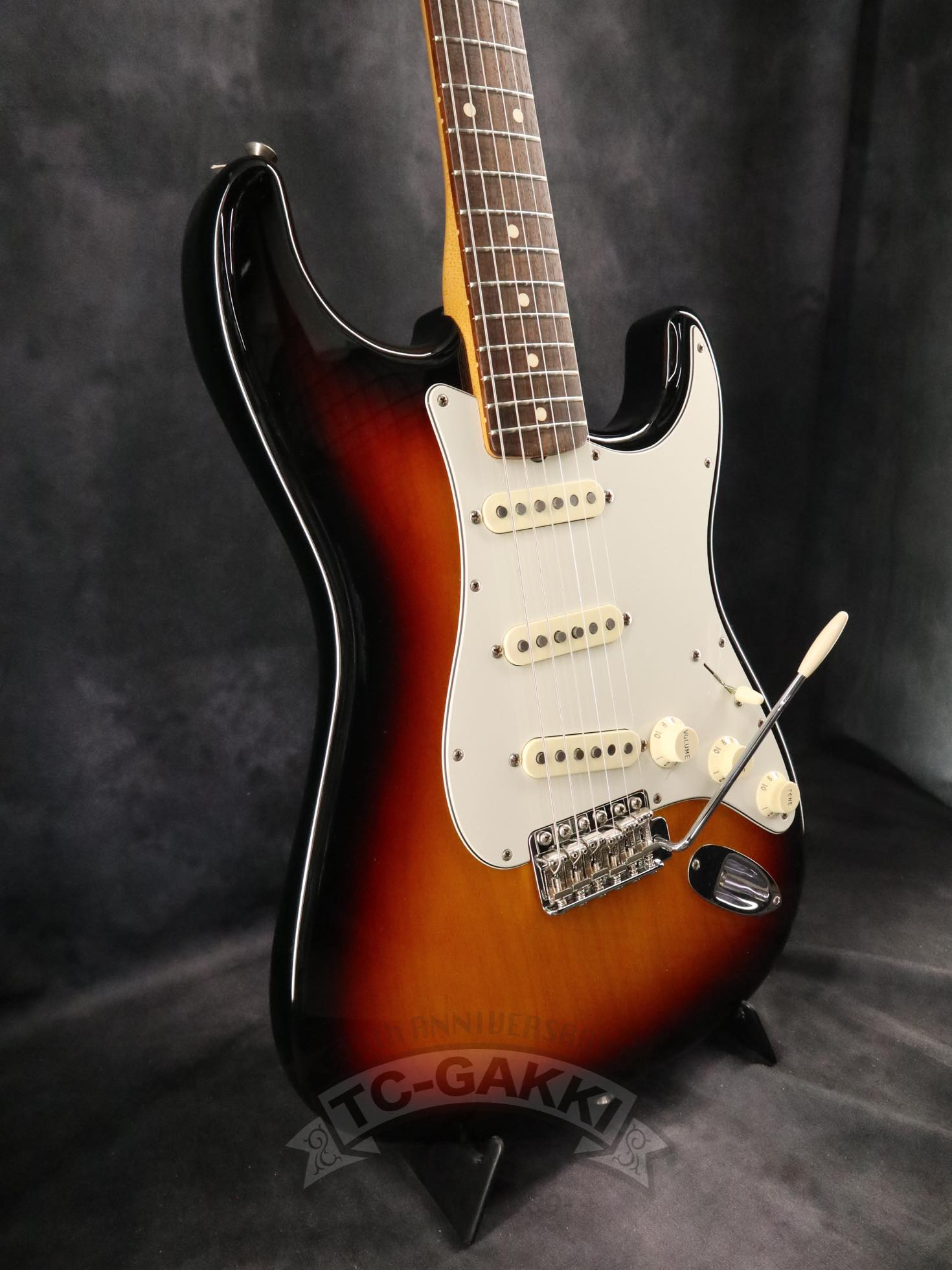 Fender Mexico 2005 Classic Series 60s Stratocaster - TCGAKKI - TCGAKKI