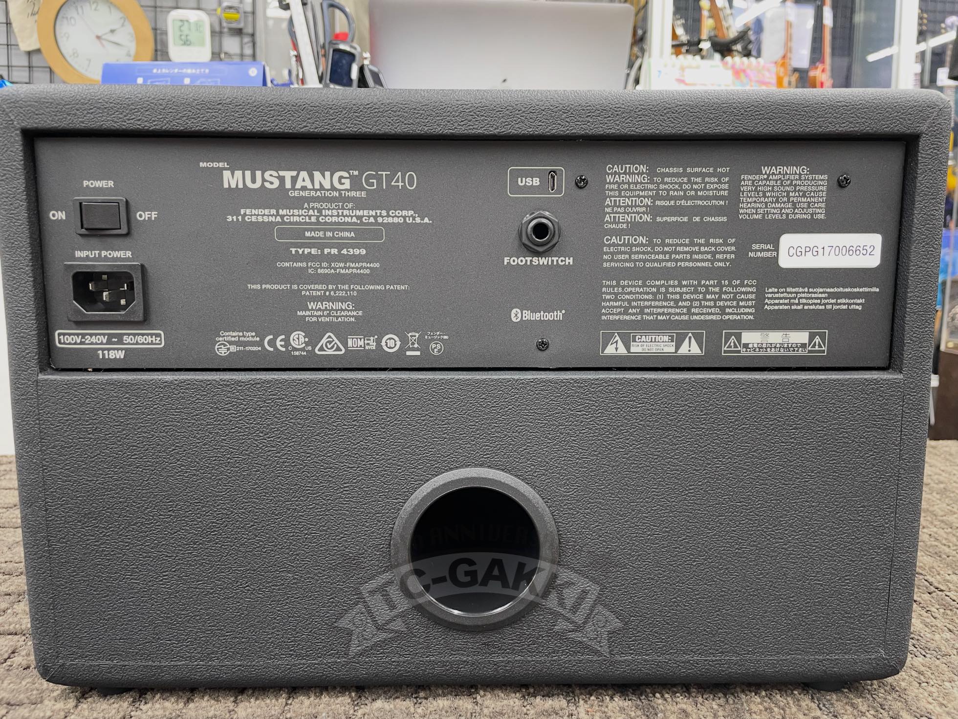 Fender Mustang GT40 - TC楽器 - TCGAKKI