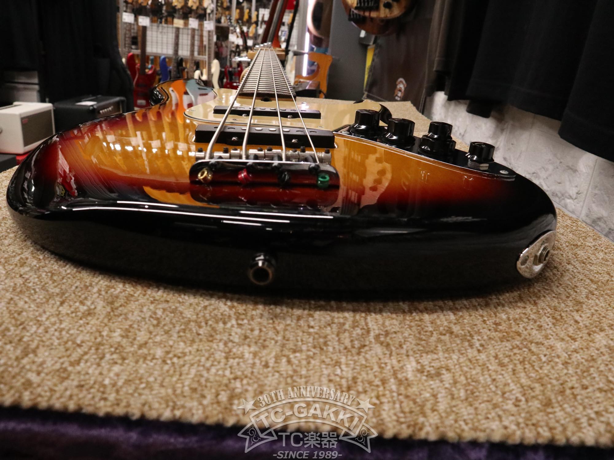 Fender USA 2005 American Deluxe Jazz Bass - TC楽器 - TCGAKKI